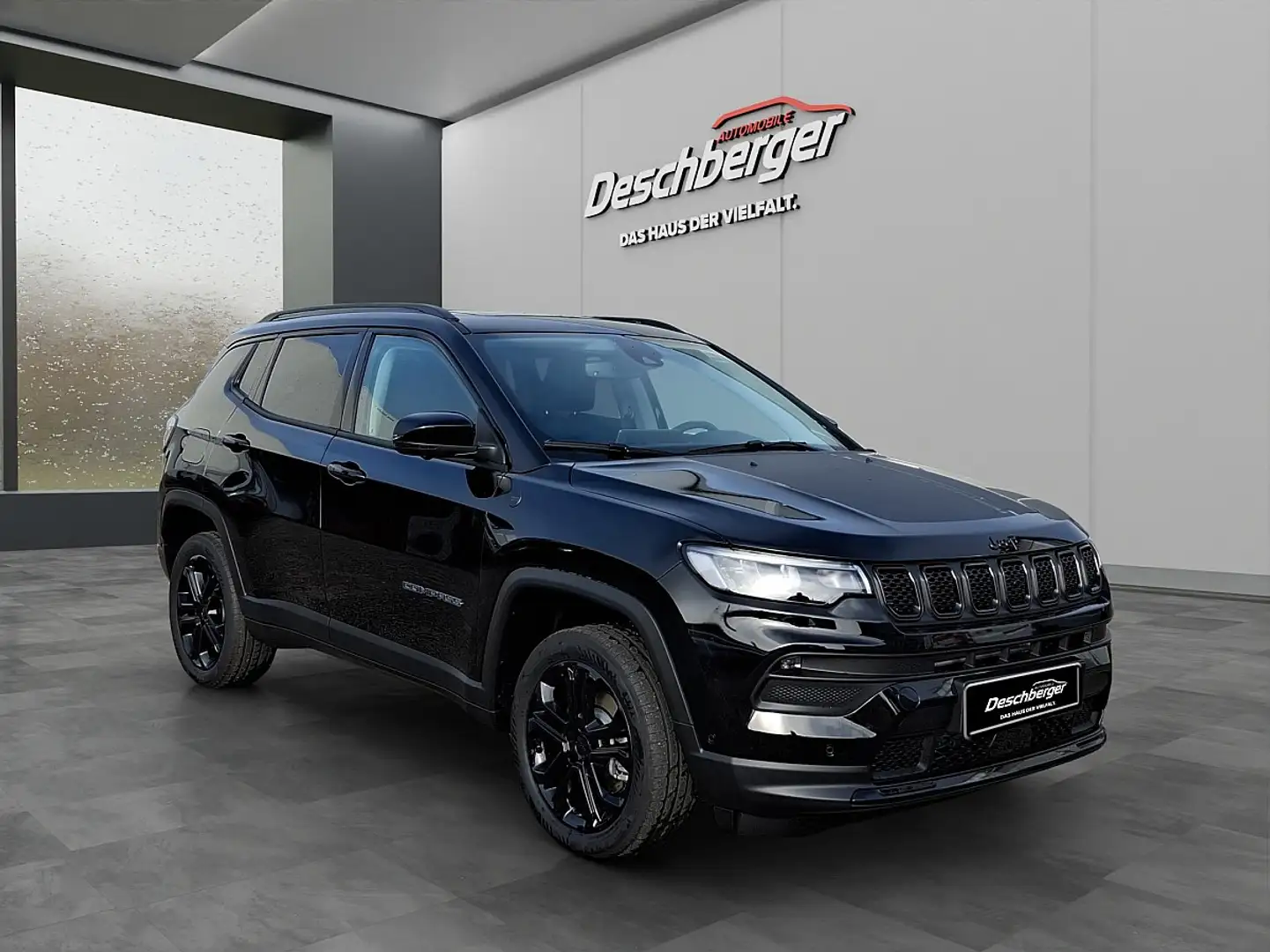 Jeep Compass 1.3 PHEV North Star 240 PS AT 4xe Schwarz - 2
