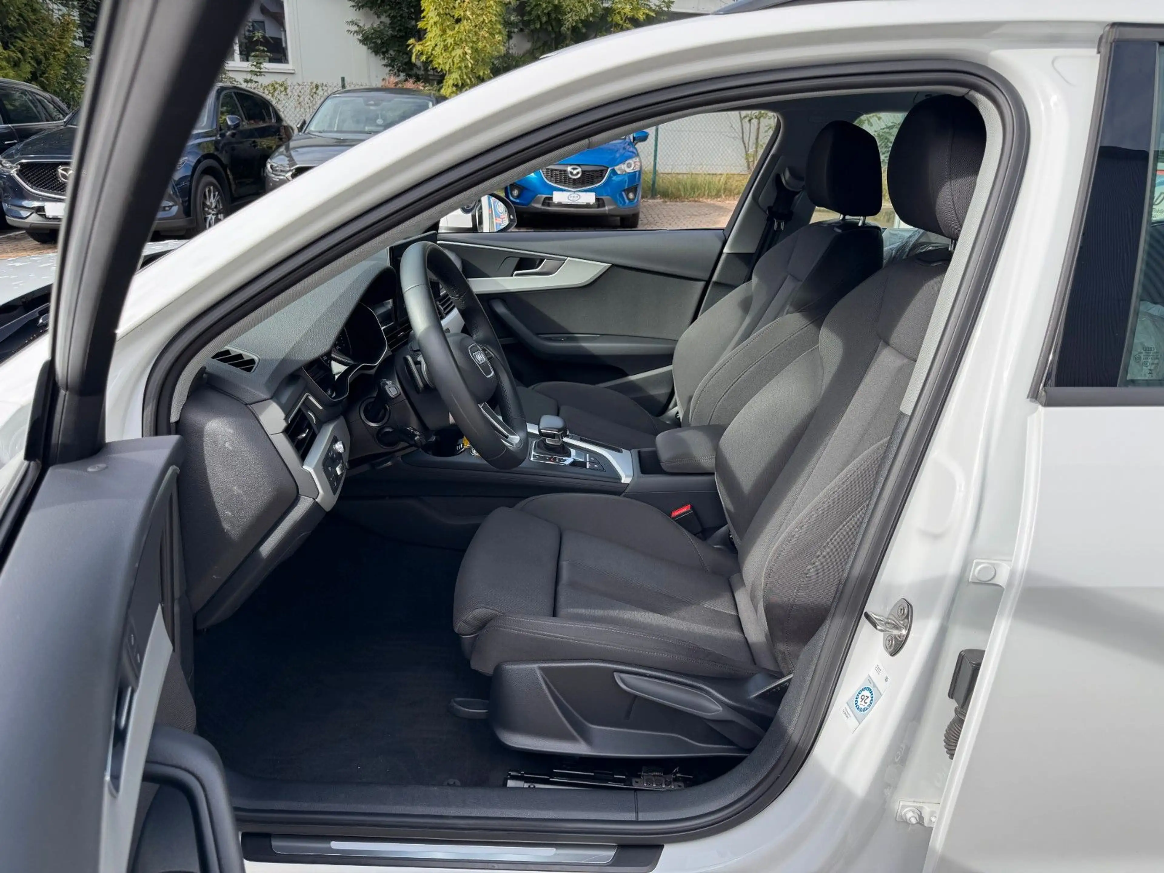 Audi A4 Avant 35 TDI advanced *1.Hand*8fach*HUD* — photo 7