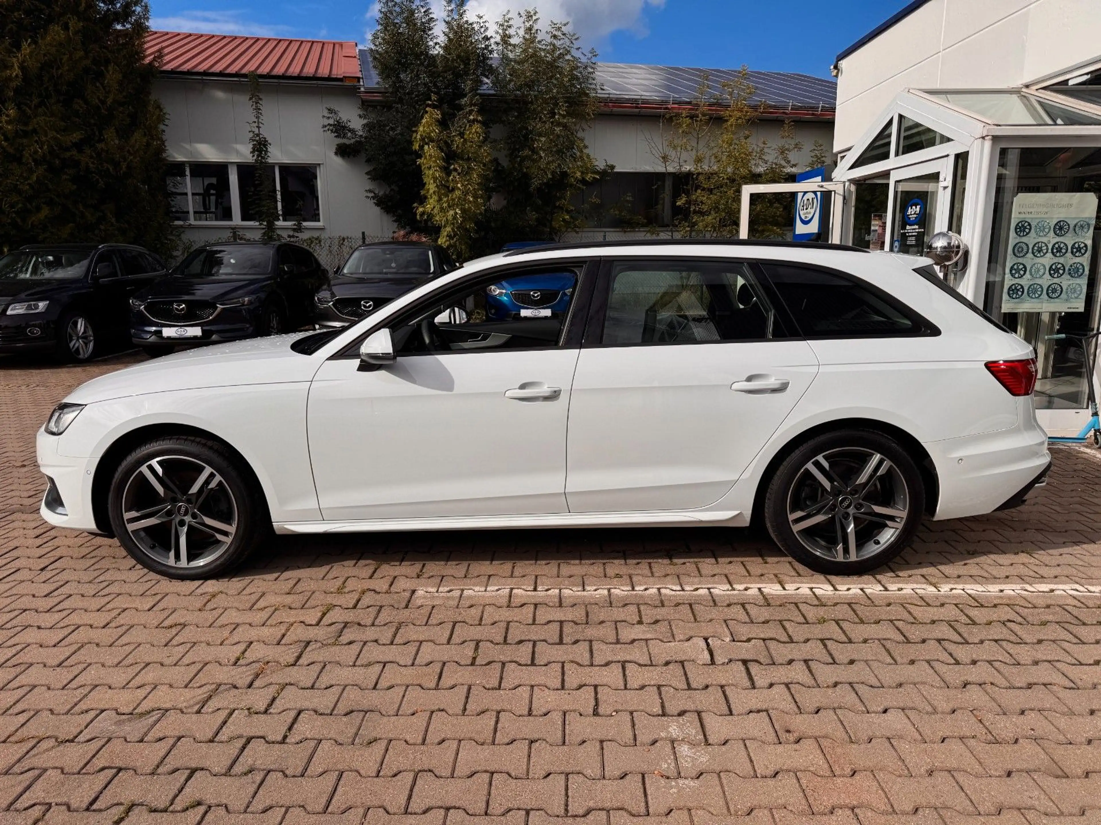 Audi A4 Avant 35 TDI advanced *1.Hand*8fach*HUD* — photo 2