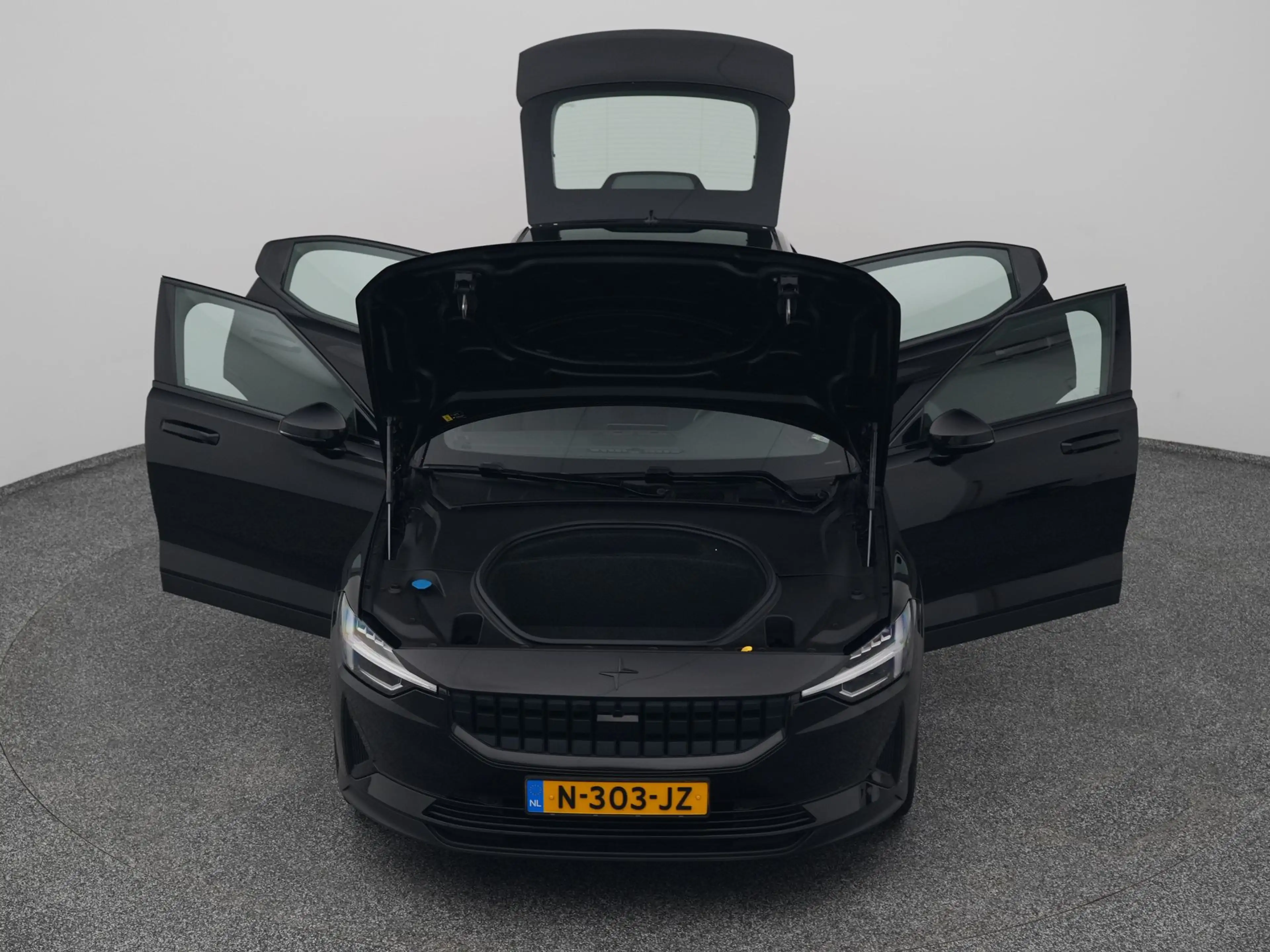 Polestar 2 Standard Range Single Motor 63 kWh | KEYLESS | STO — photo 28