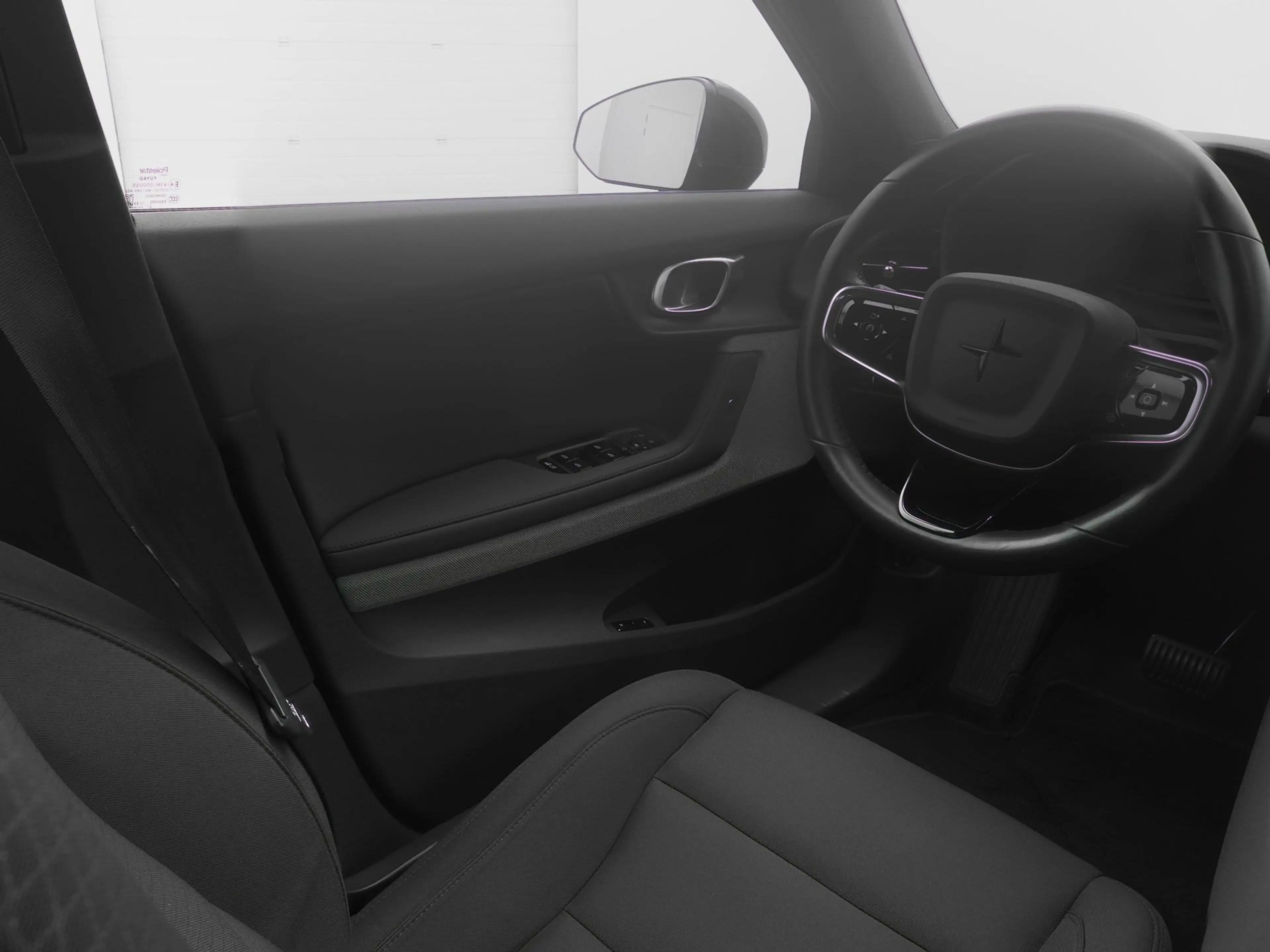 Polestar 2 Standard Range Single Motor 63 kWh | KEYLESS | STO — photo 12