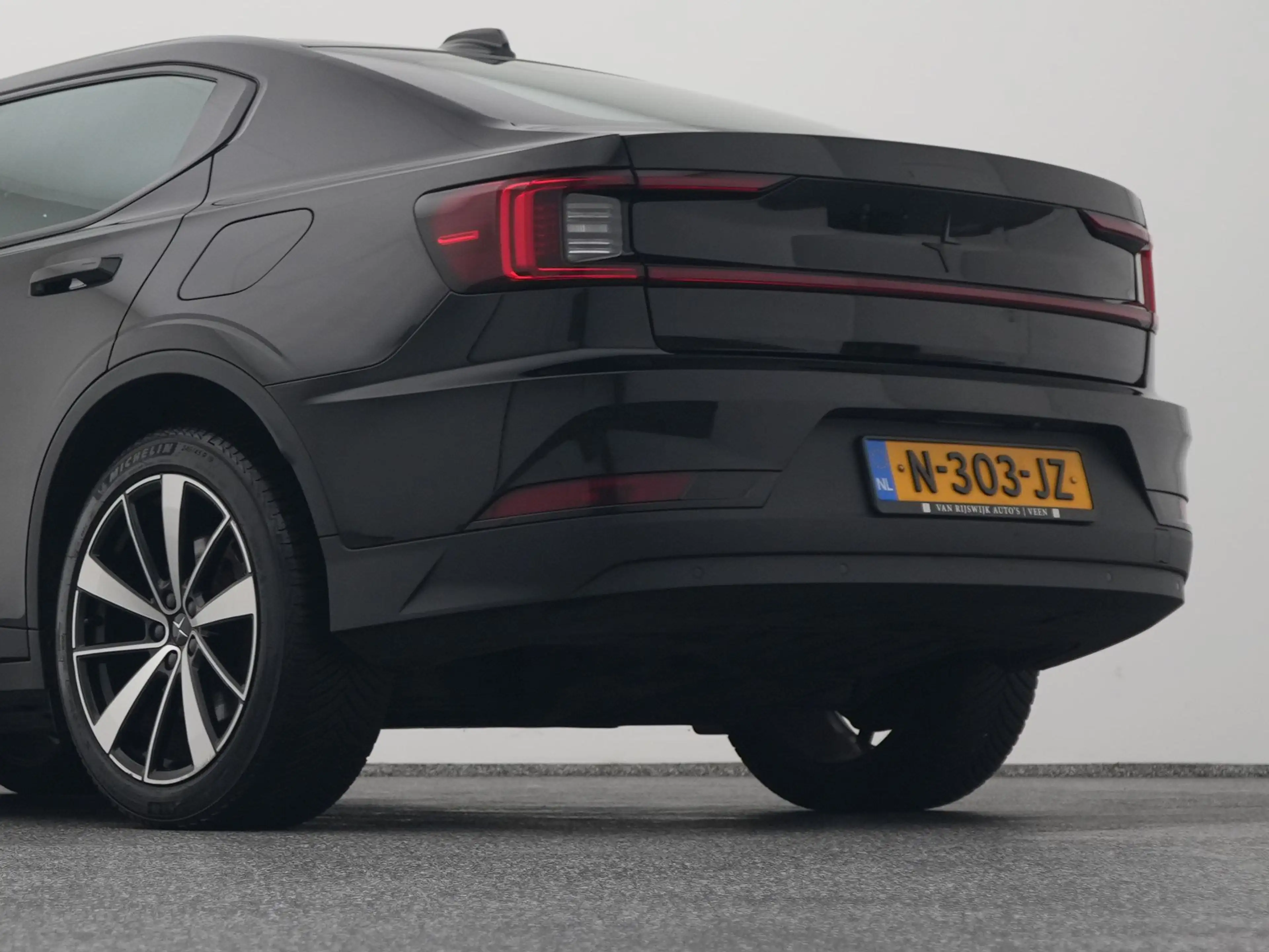 Polestar 2 Standard Range Single Motor 63 kWh | KEYLESS | STO — photo 23