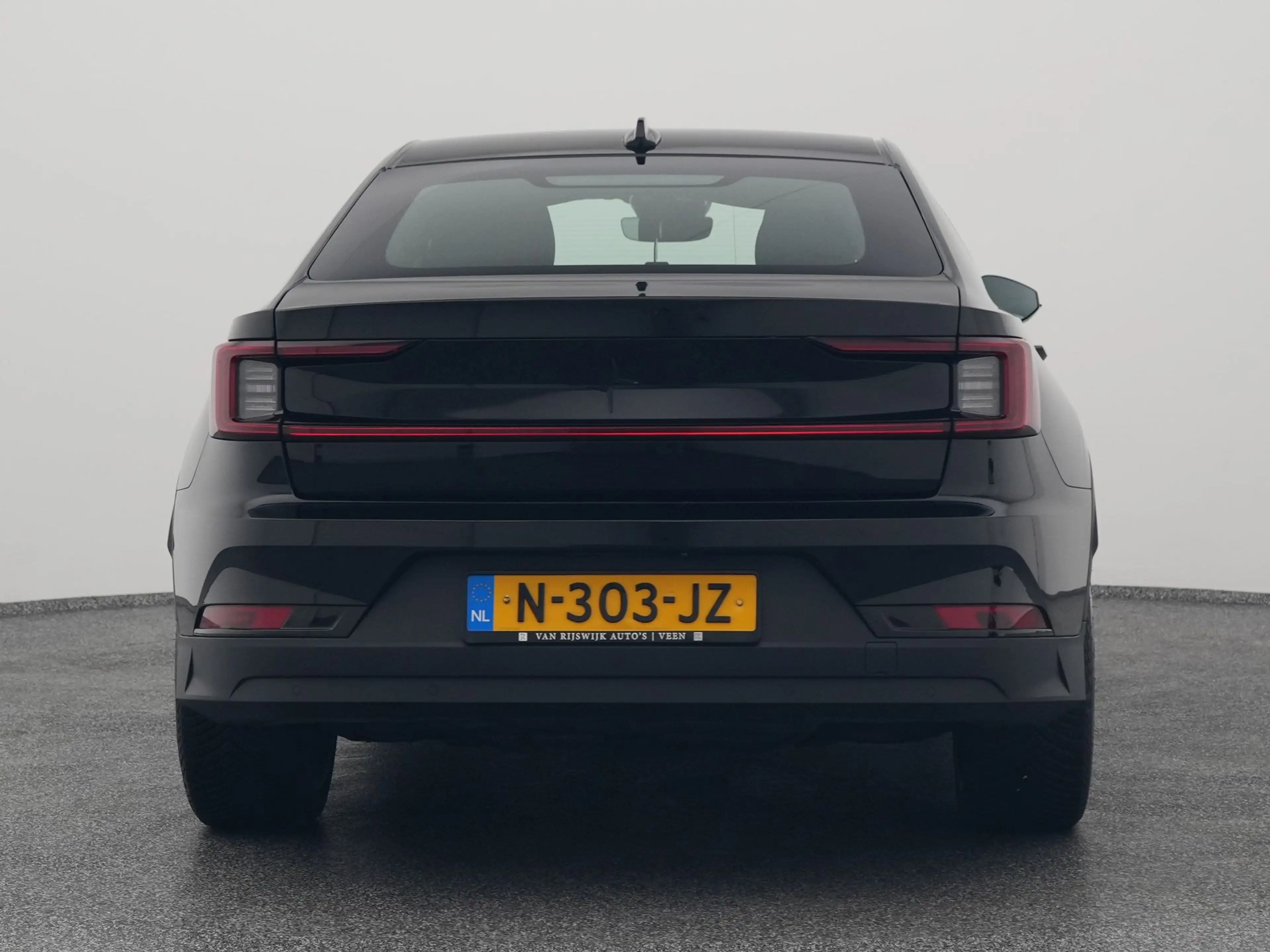 Polestar 2 Standard Range Single Motor 63 kWh | KEYLESS | STO — photo 11