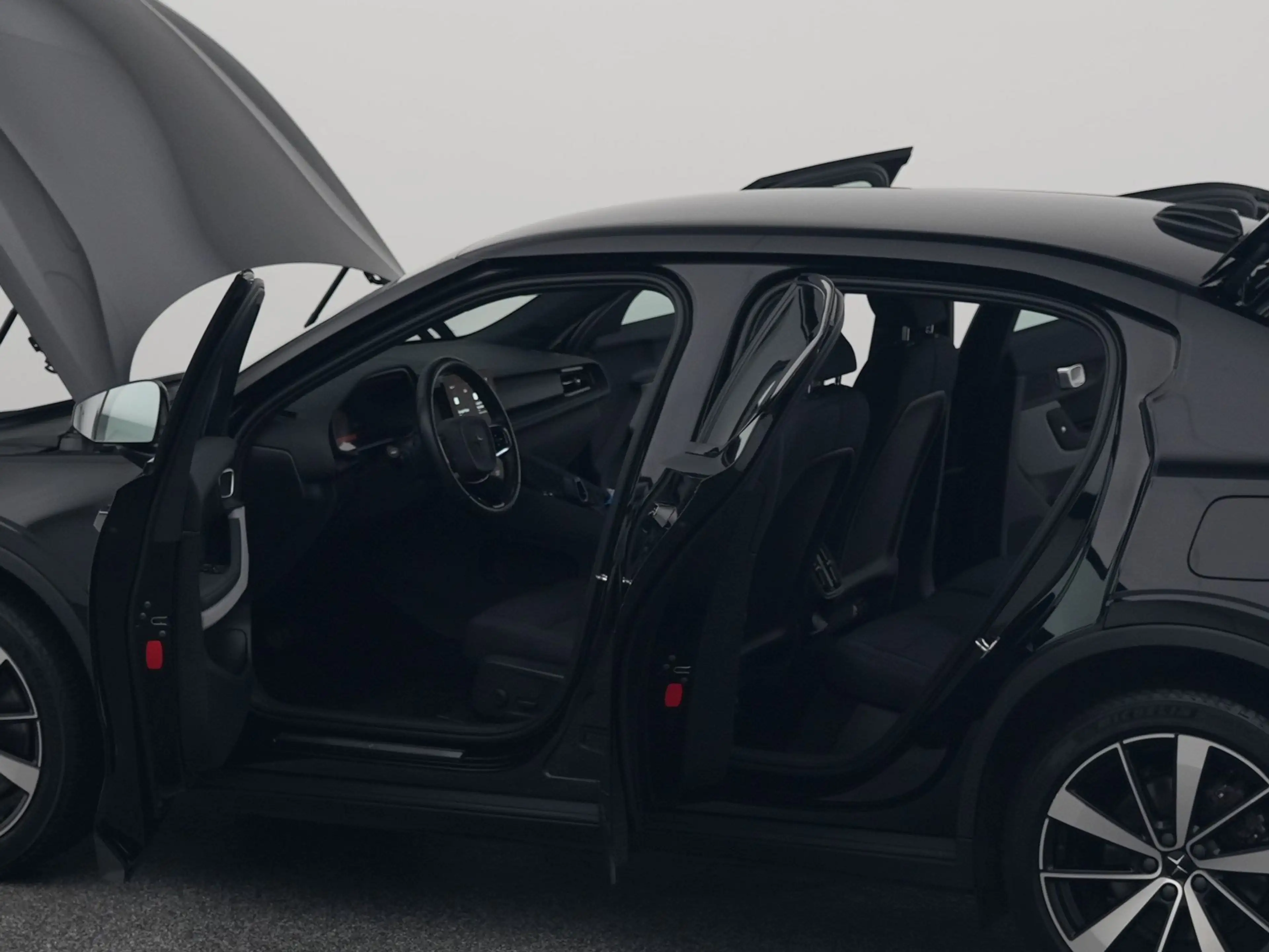 Polestar 2 Standard Range Single Motor 63 kWh | KEYLESS | STO — photo 34