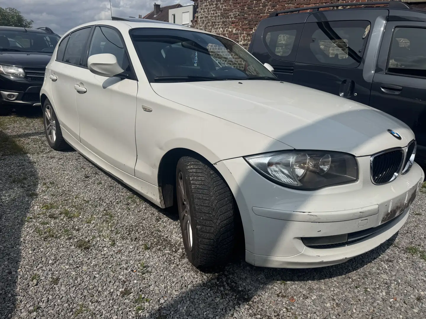 BMW 120 120d DPF Aut. bijela - 2