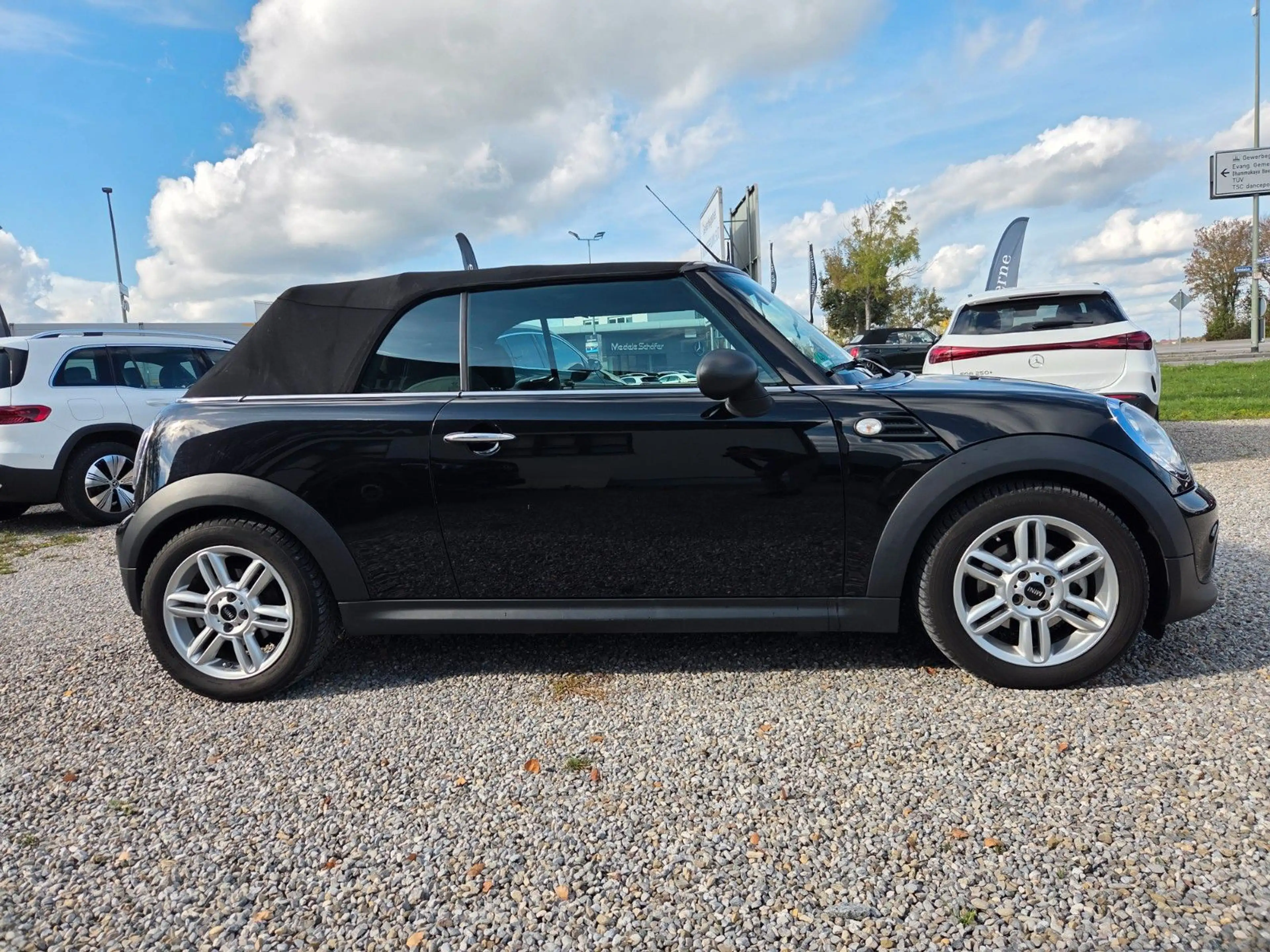 MINI One Cabrio ONE 1.6 Cabrio Klima*PDC*Sitzh*Fernlichtassiste — photo 7
