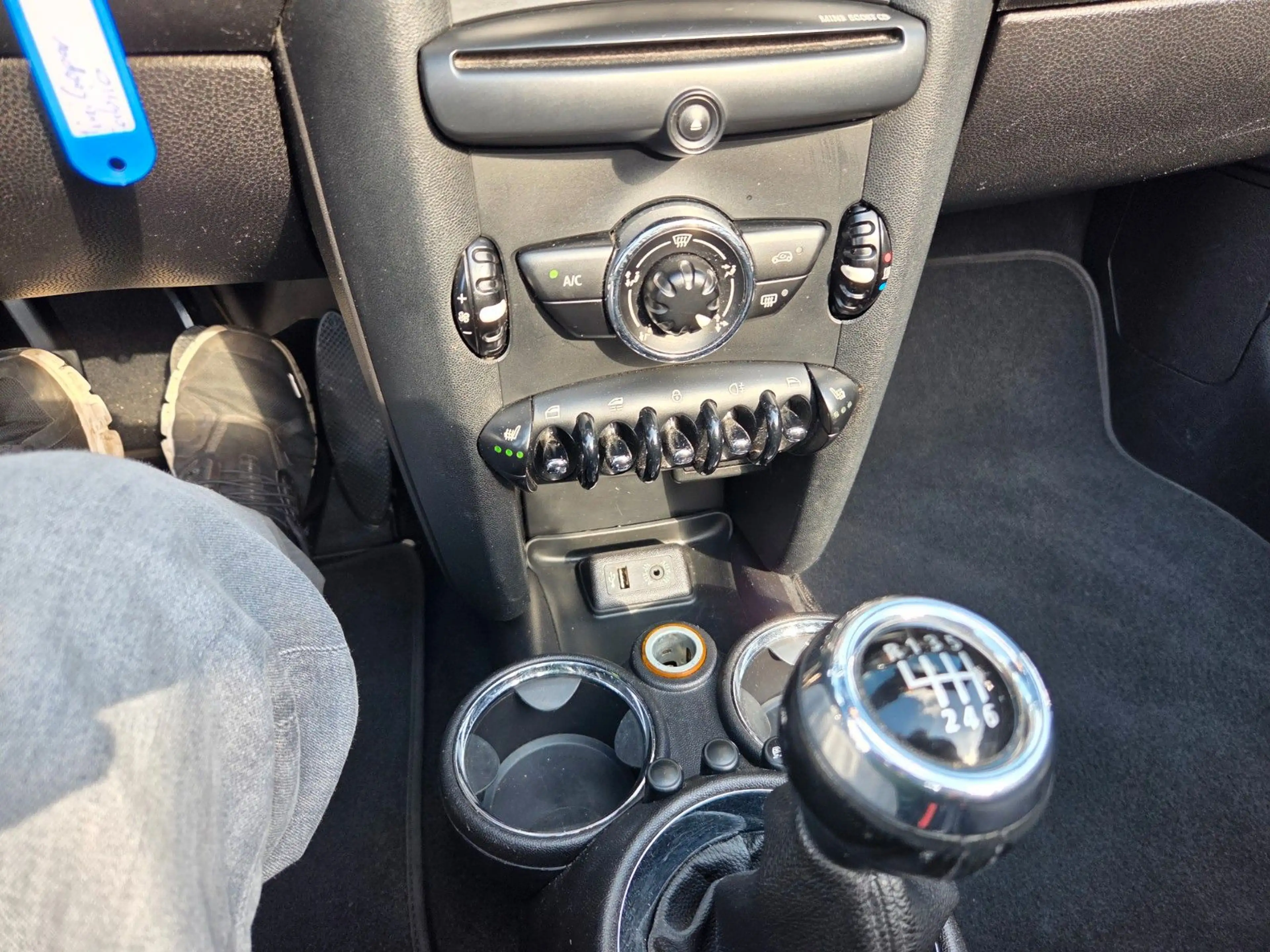 MINI One Cabrio ONE 1.6 Cabrio Klima*PDC*Sitzh*Fernlichtassiste — photo 19