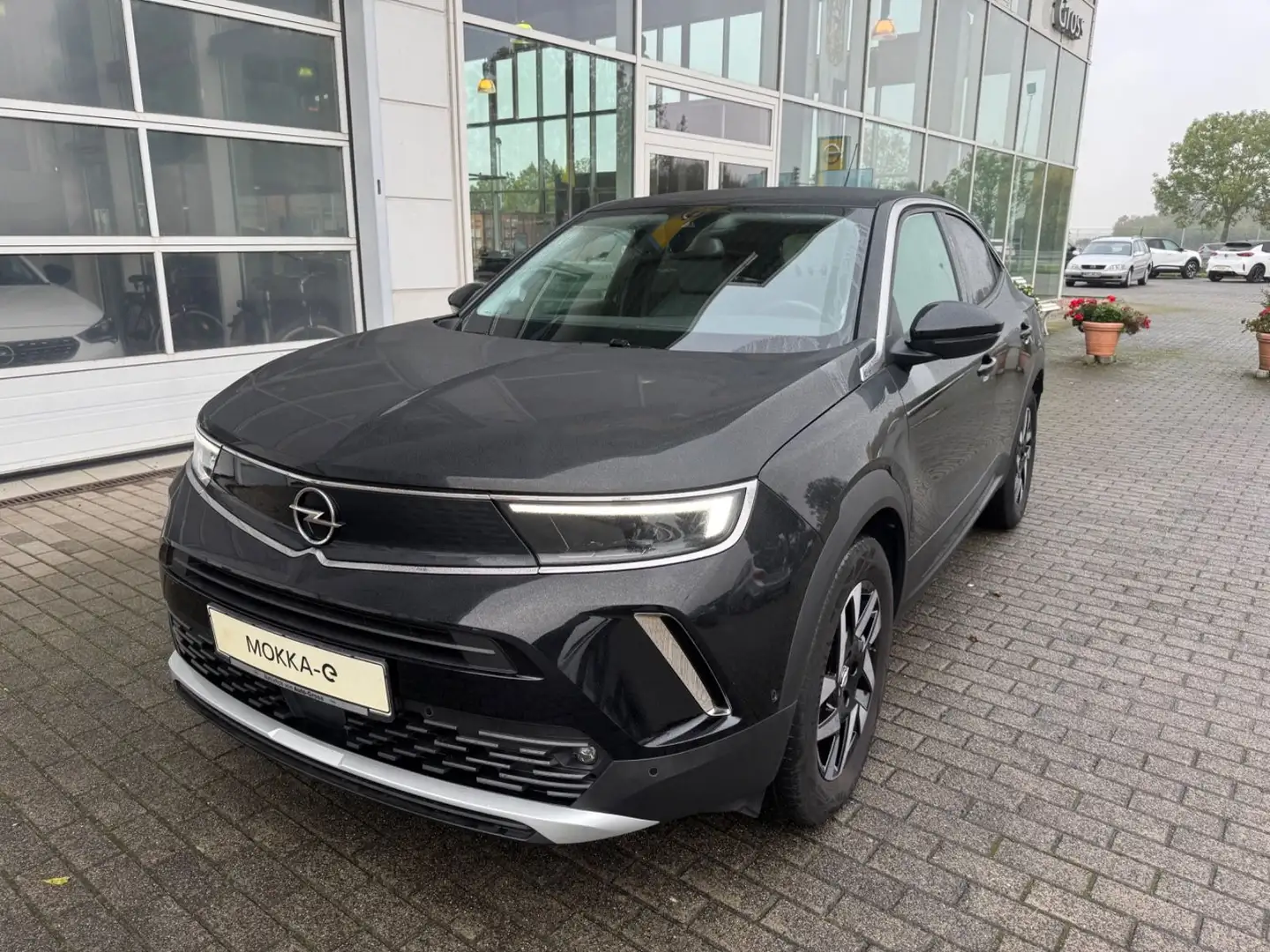 Opel Mokka e Elegance Schwarz - 1