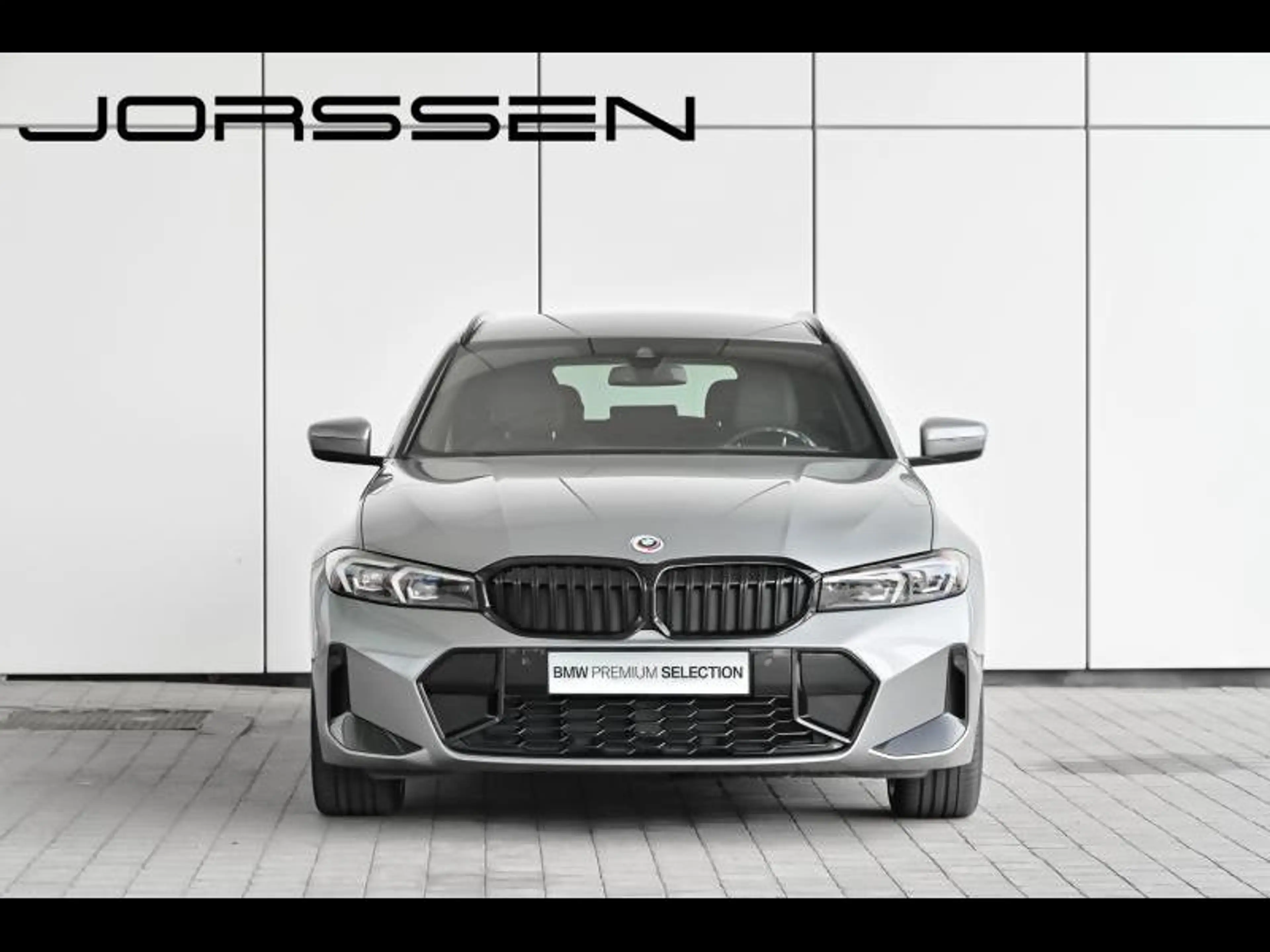 BMW 330 330e xDrive Touring M SPORTPAKKET PRO — photo 2