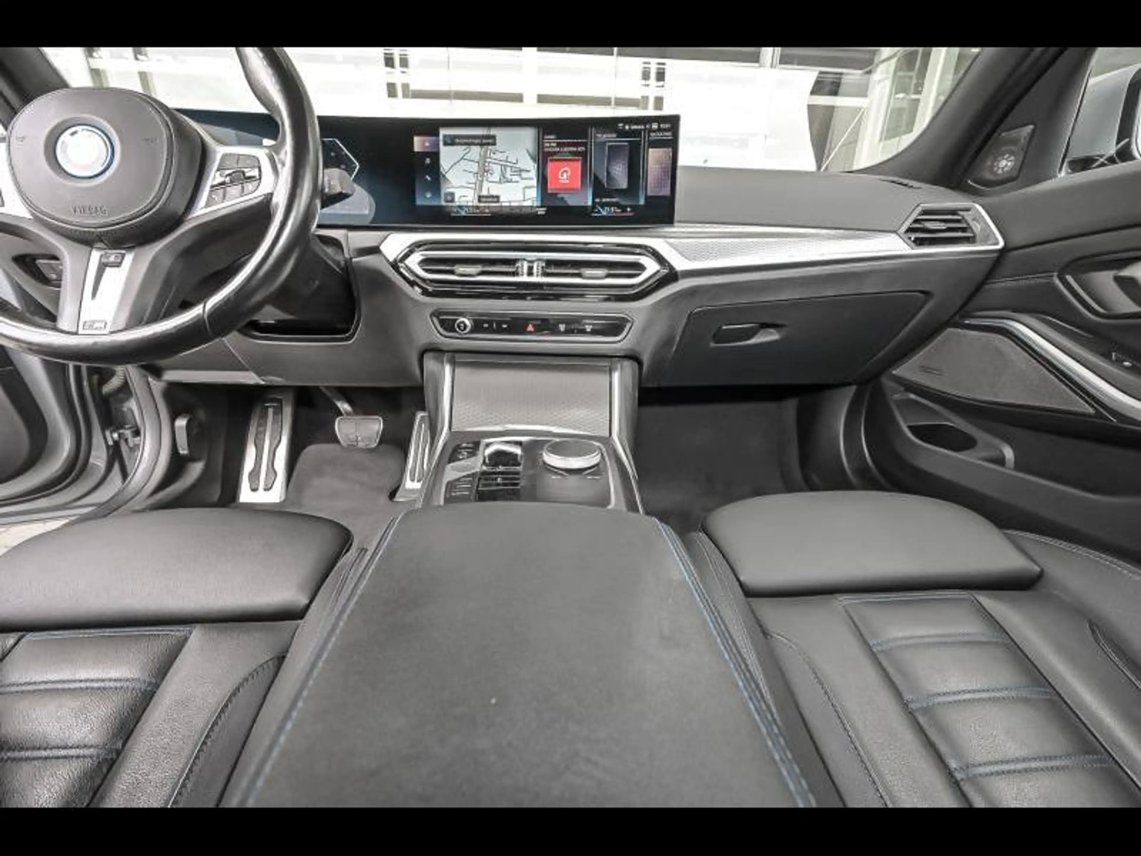 BMW 330 330e xDrive Touring M SPORTPAKKET PRO — photo 7