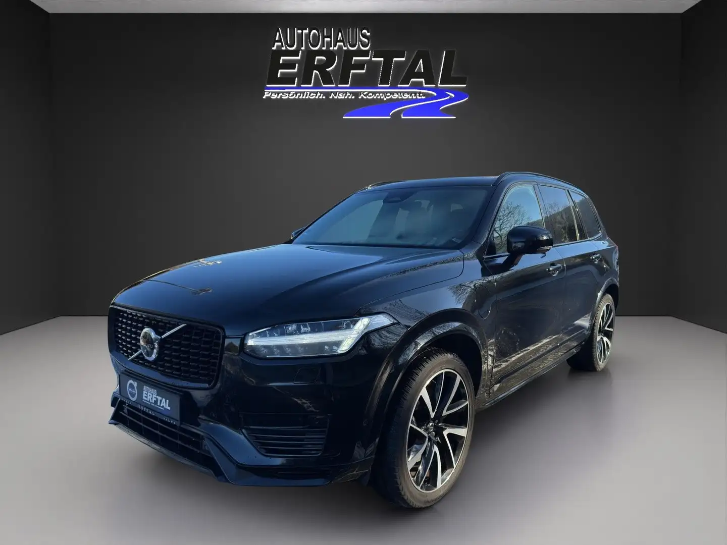 Volvo XC90 T8 AWD Ultimate Dark Recharge Plug-In Schwarz - 1