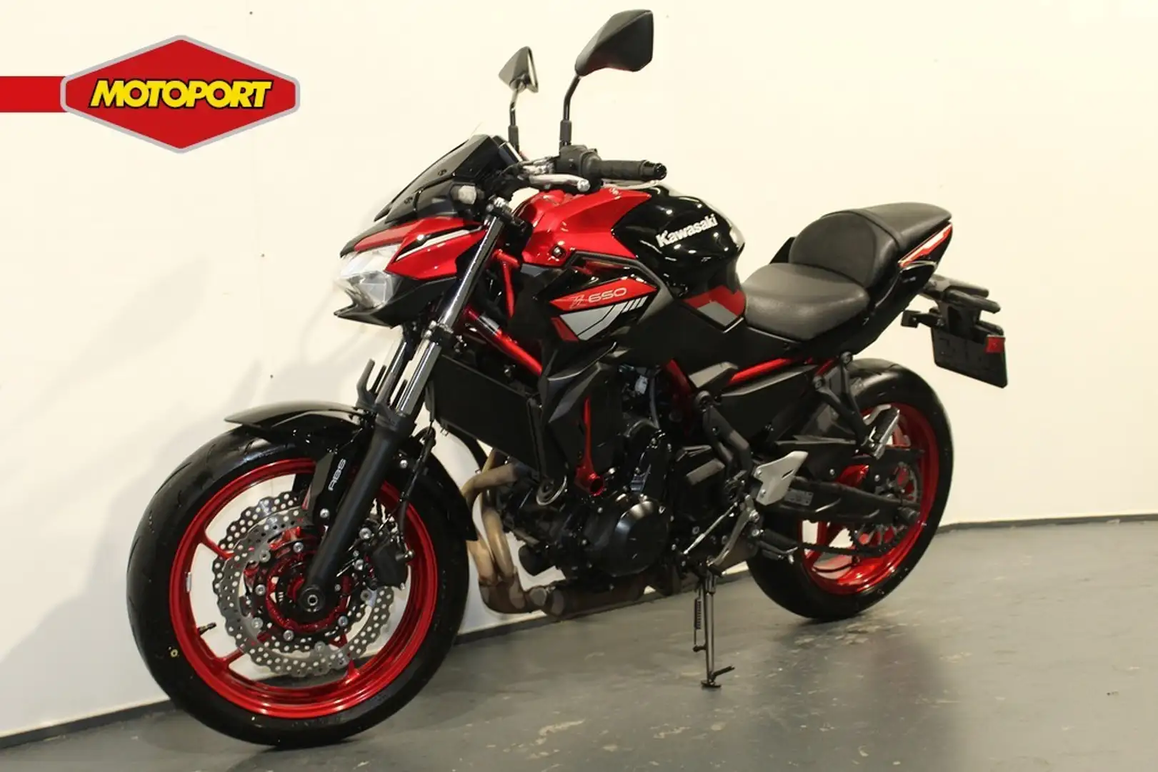 Kawasaki Z 650 Rouge - 2