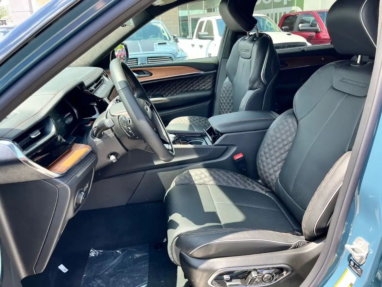 Jeep Grand Cherokee fotografie Jeep Grand Cherokee