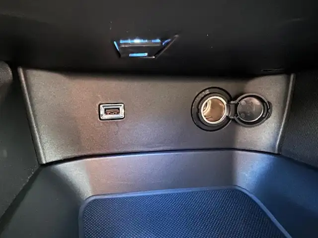 Peugeot 3008 view 19