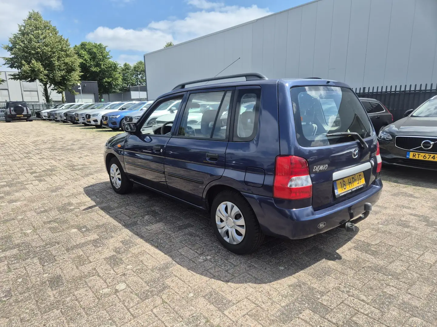 Mazda Demio 1.5 Exclusive Automaat/Trekhaak/Airco etc. Blau - 2