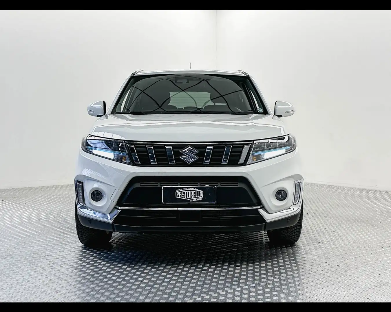 Suzuki Vitara 1.4h Top 4wd allgrip Weiß - 2