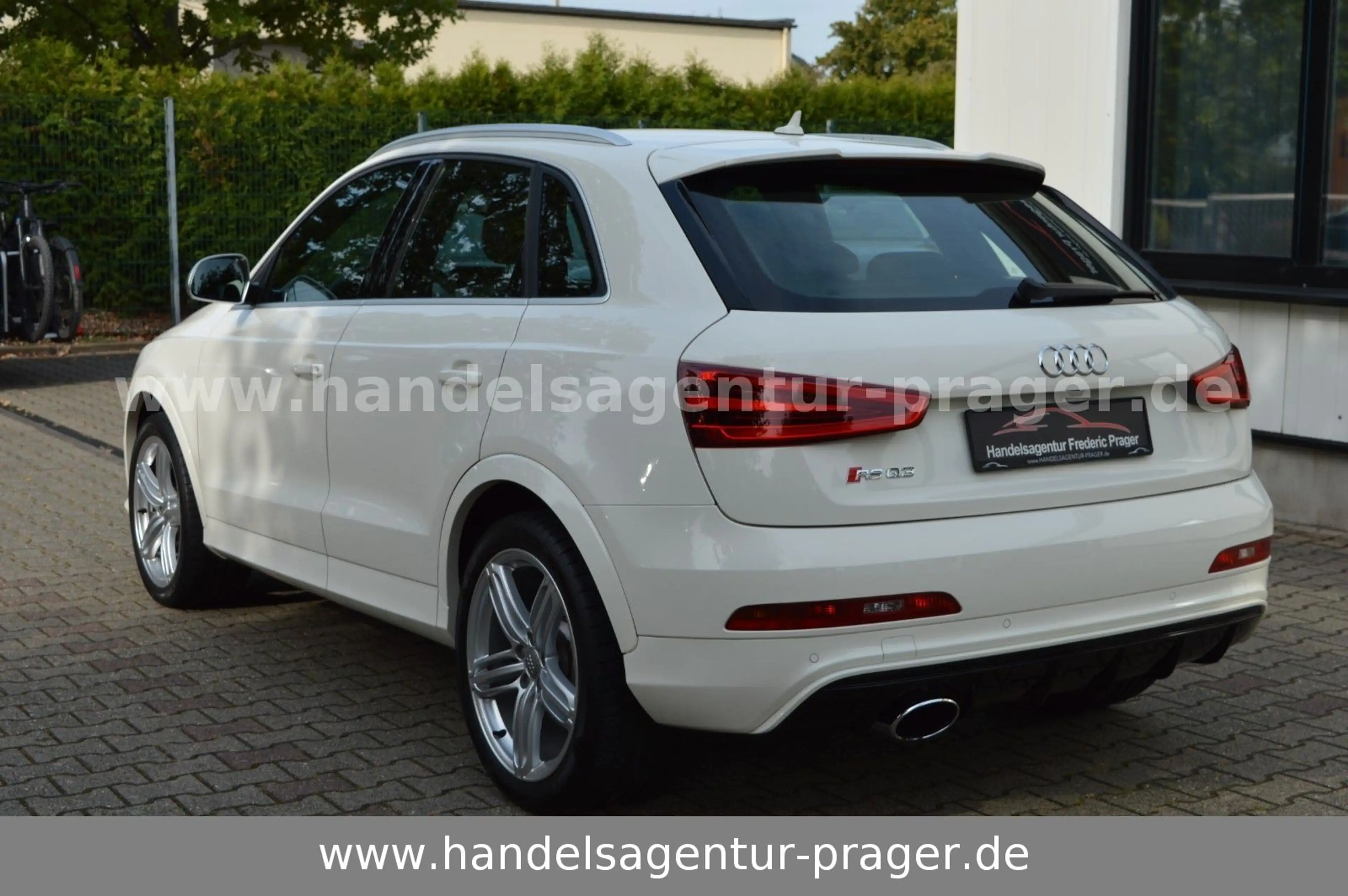 Audi RS Q3 RS Q3 2.5 TFSI quattro — photo 7