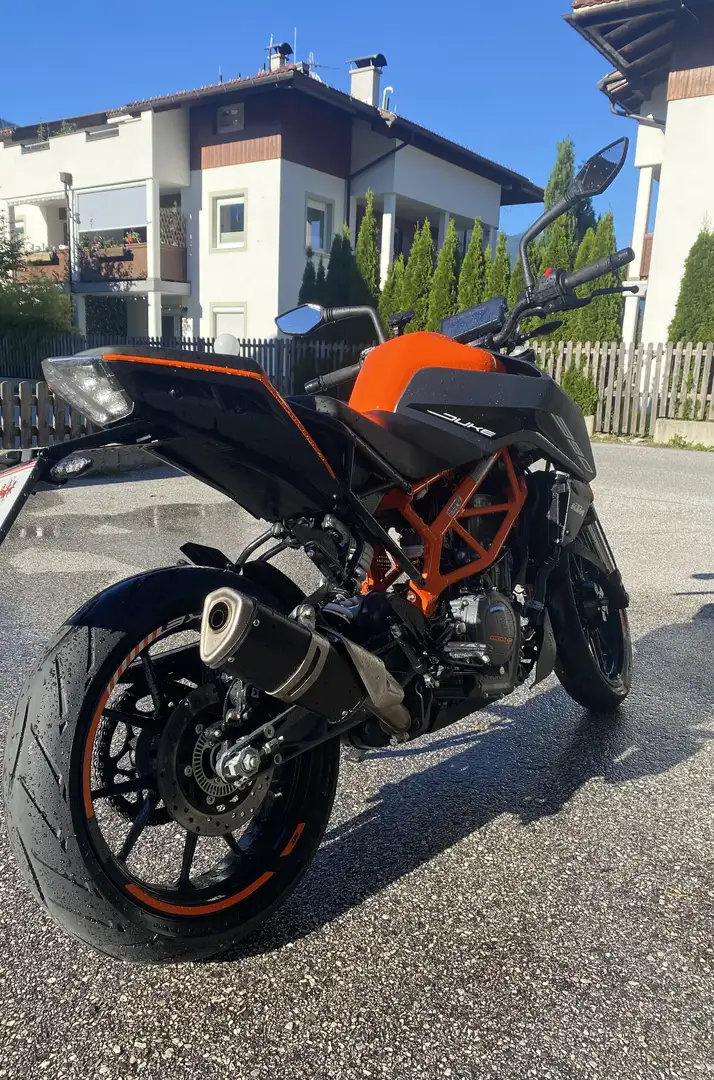 KTM 390 Duke - 2