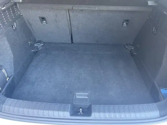 Audi A3 view 9