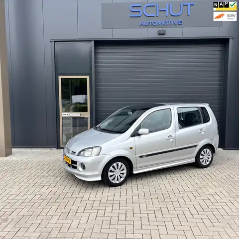Daihatsu YRV Young RV 1.3-16V S AIRCO | PANO | NAP | ORIG NL AU