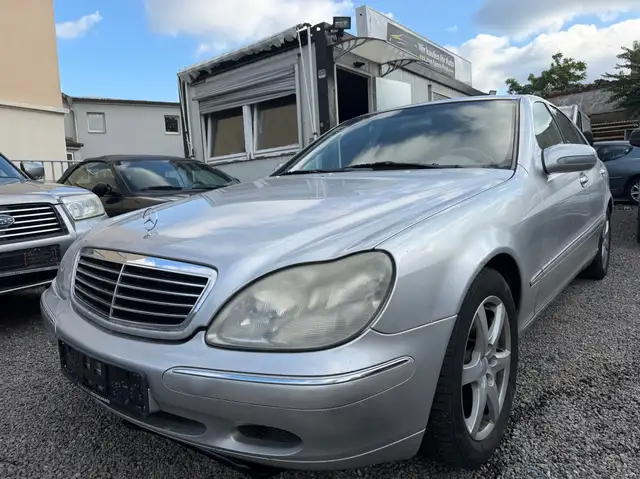 Mercedes-Benz S 320 S-Klasse