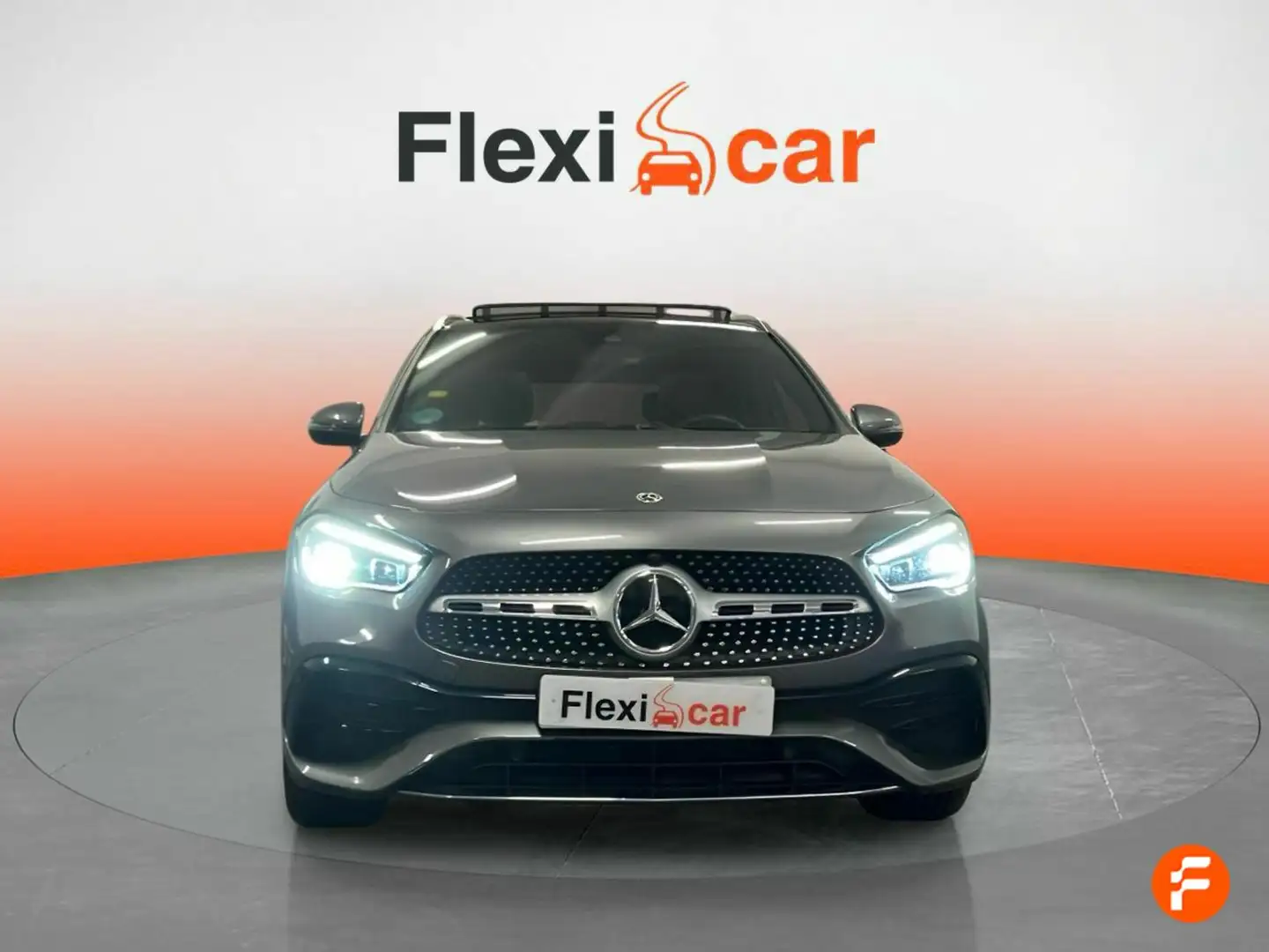 Mercedes-Benz GLA 220 220d 4Matic 8G-DCT Gris - 2