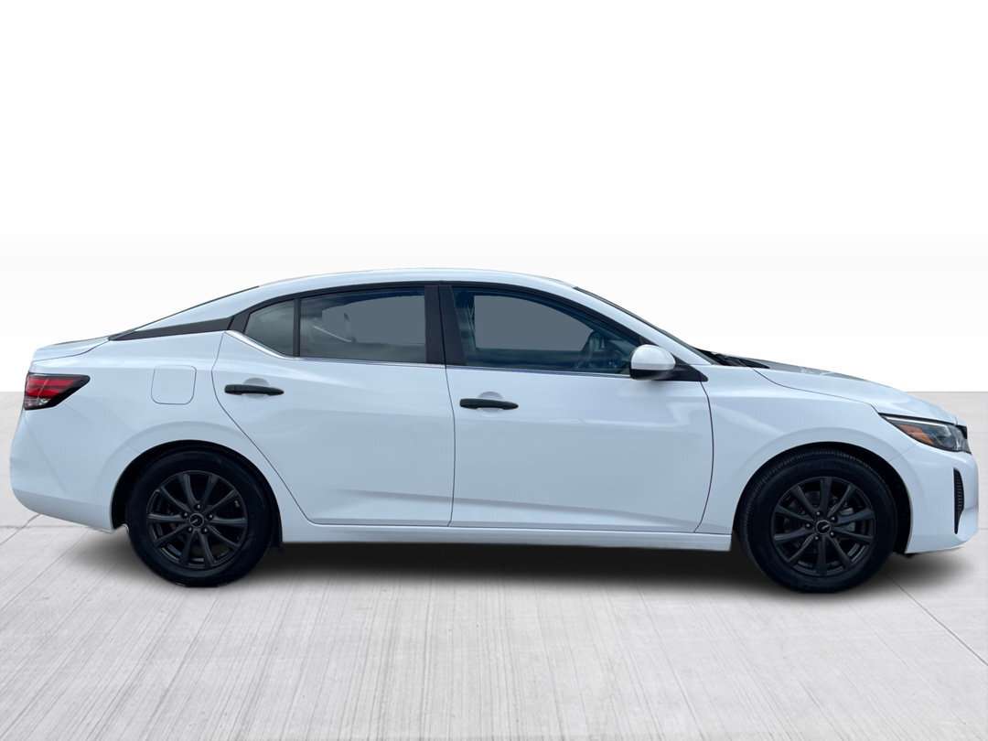 2024 Nissan Sentra S Manual — снимка 1
