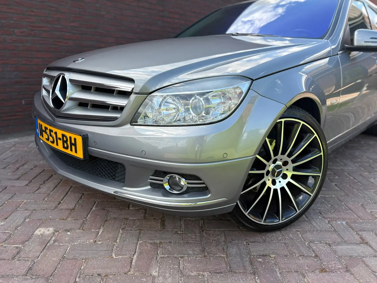 Mercedes-Benz C 180 CGI Avantgarde Trekhaak Carplay Grau - 2