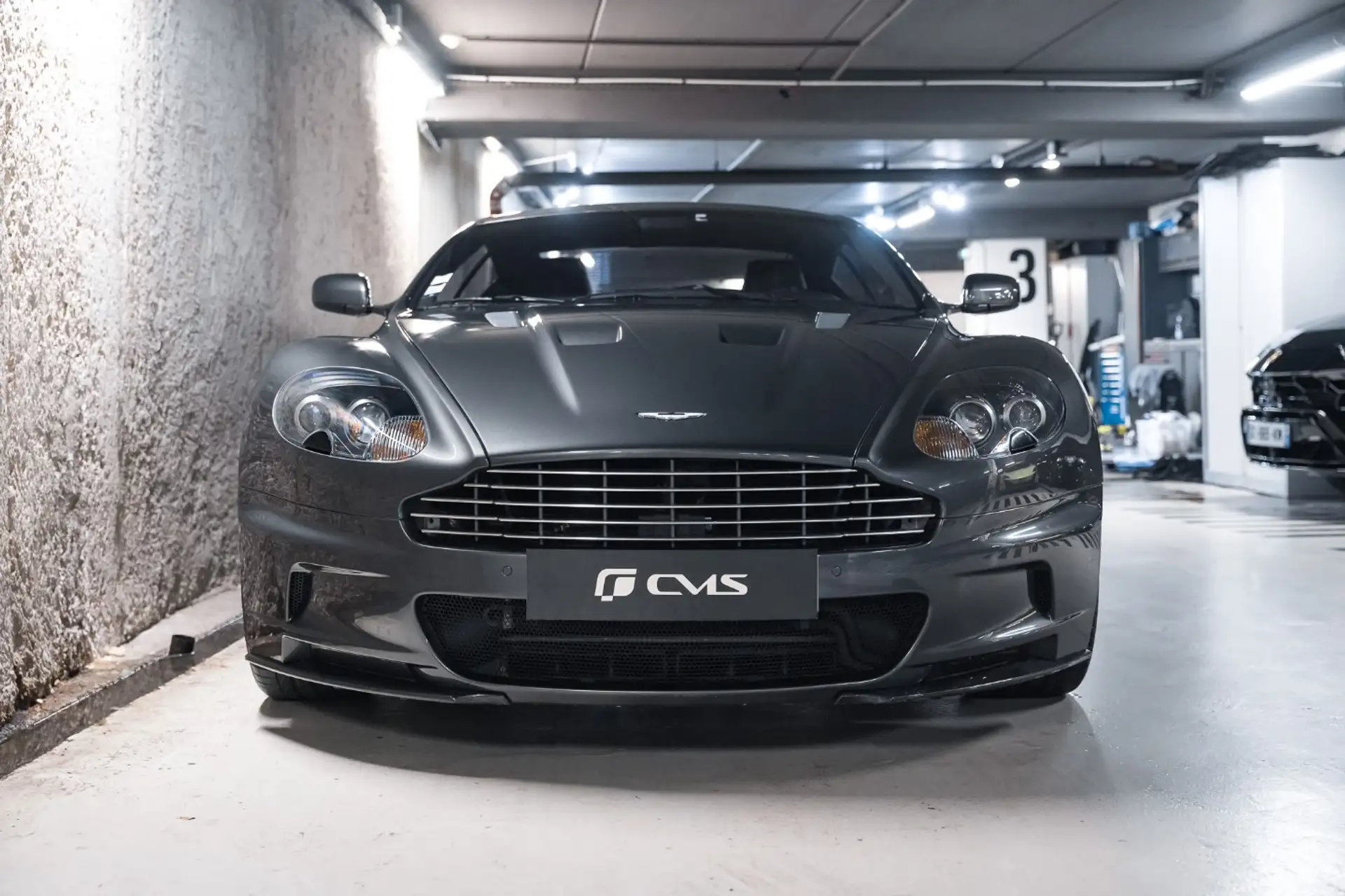 애스턴마틴 DBS Coupe 2008 건메탈 사진 2