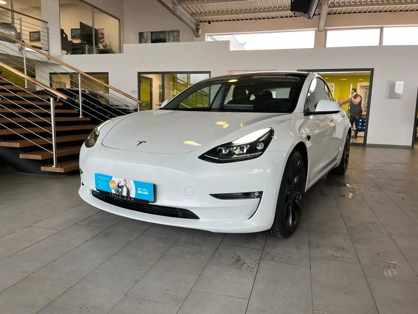 Tesla Model 3 Performance Dual AWD Weiß - 1