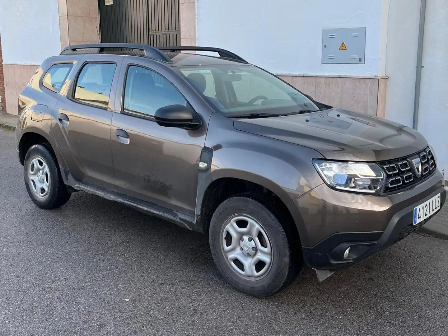 Dacia Duster Duster 1.0 TCE Essential 4x2 75kW Essential Marrón - 2