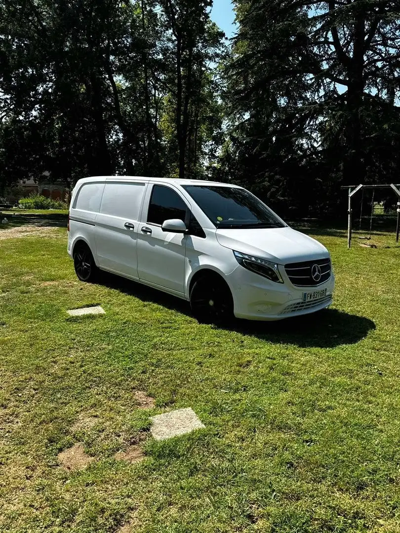 Mercedes-Benz Vito FOURGON 114 CDI COMPACT BVA RWD FIRST Blanc - 1