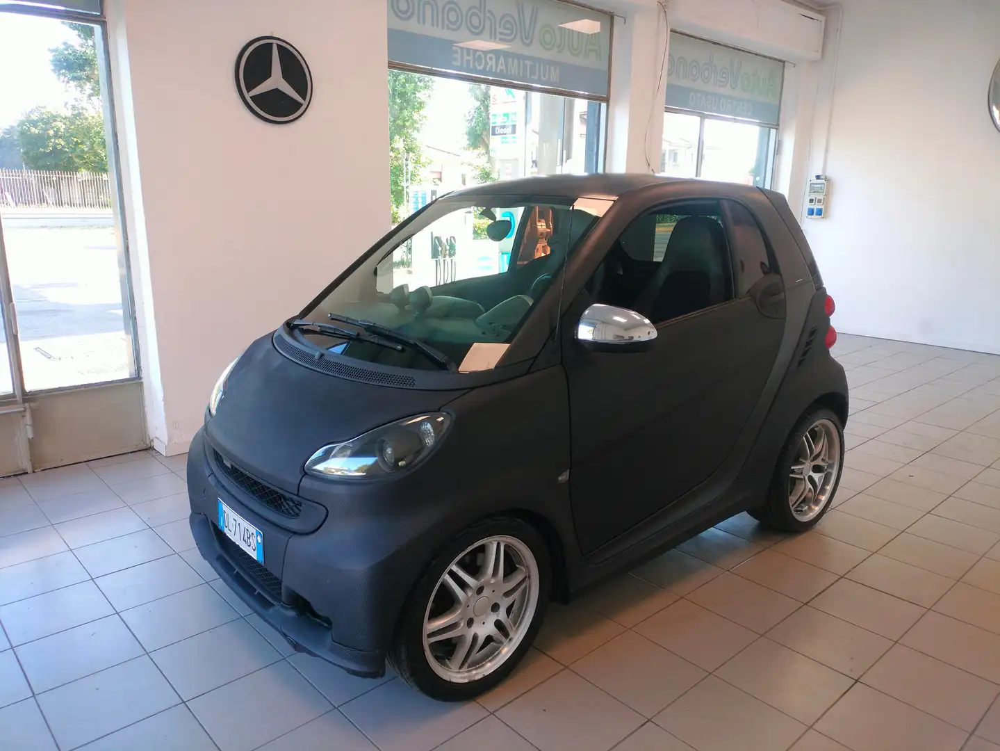 smart forTwo BRABUS 1.0 BENZINA 98cv Zwart - 1