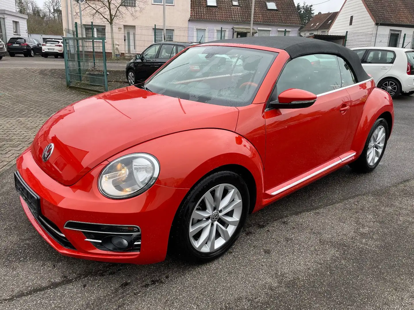 Volkswagen Beetle Cabriolet Design AUTOMATIK Rouge - 1