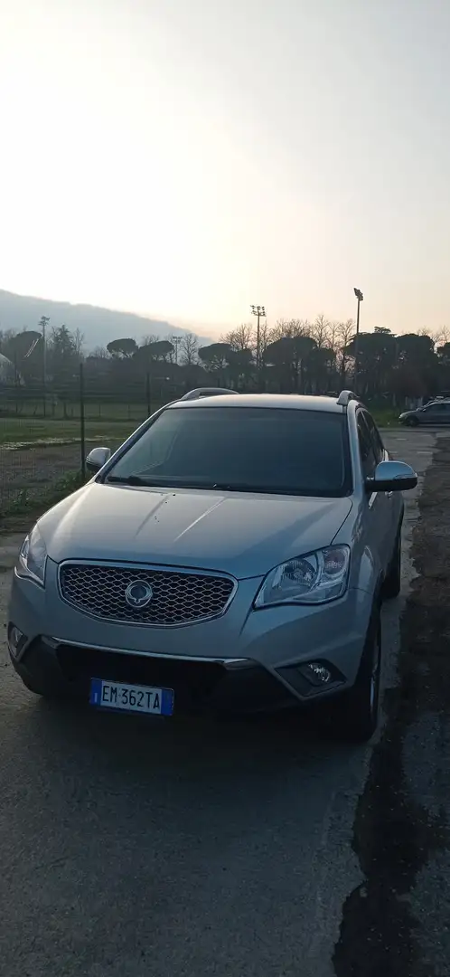 SsangYong Korando 2.0 2WD Quartz GPL - 2