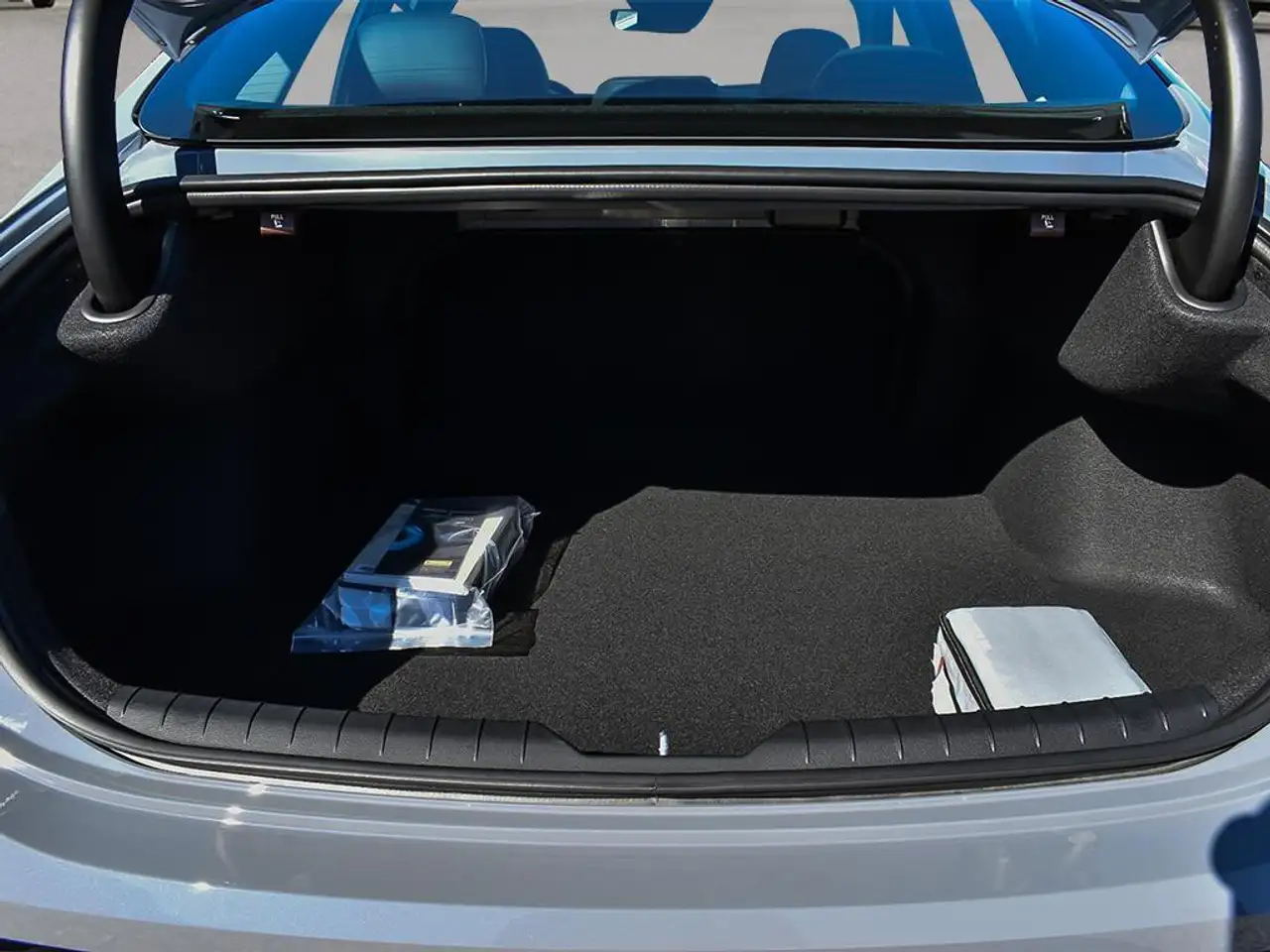 Hyundai SONATA снимка Hyundai SONATA