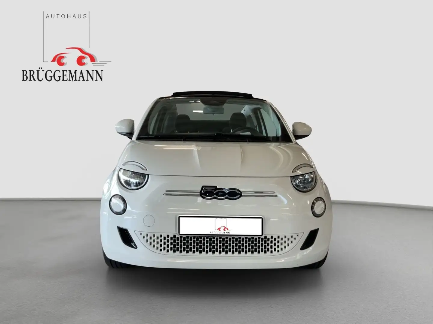 Fiat 500e 42 kWh Cabrio Weiß - 2