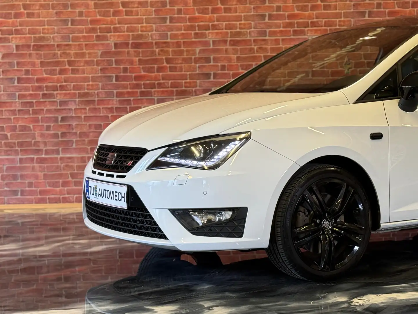 SEAT Ibiza Cupra*Pano*Navi*Alcantara*FR Sportsitze*Bi-Xenon* Blanc - 2