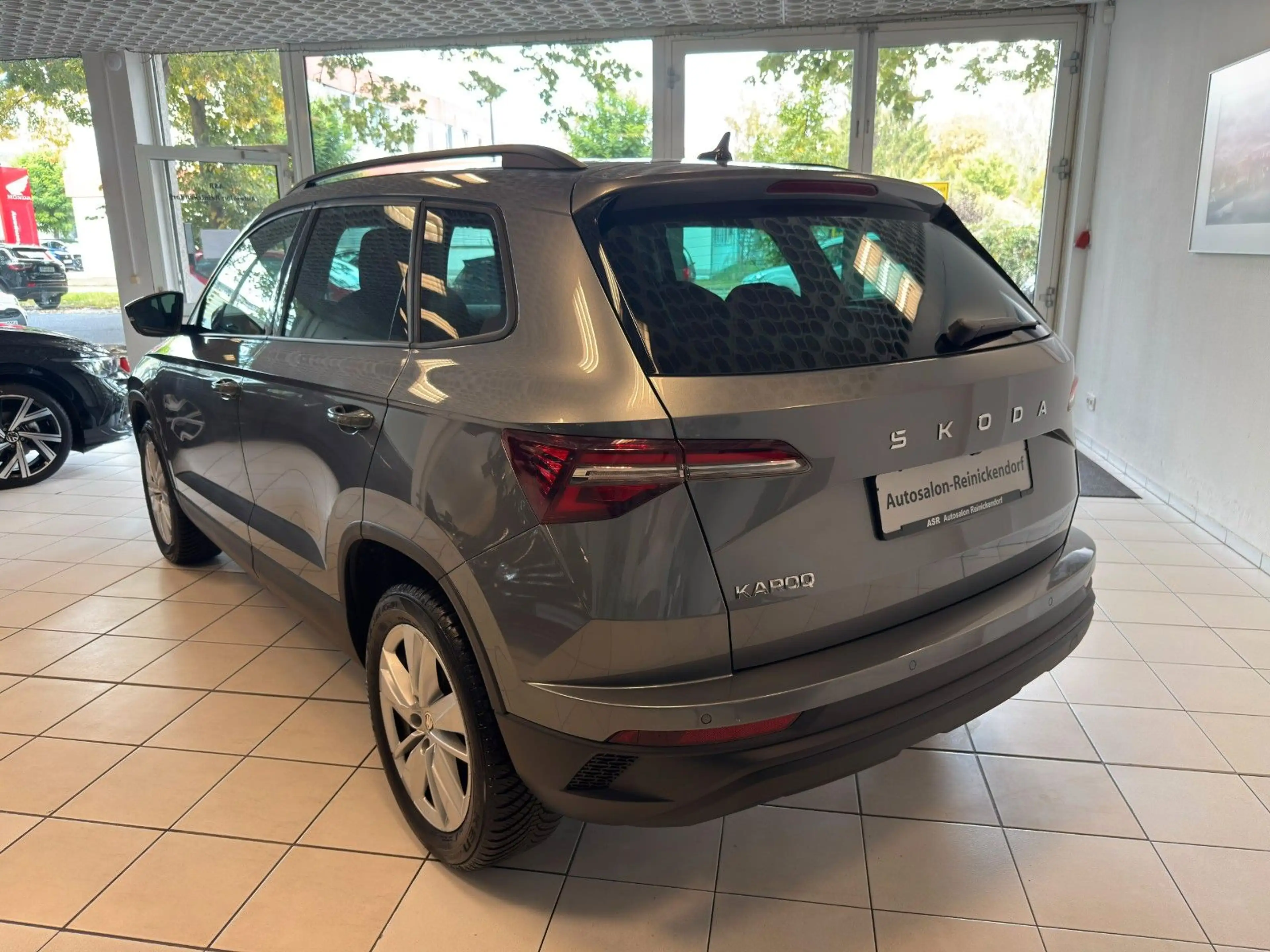 Skoda Karoq 1.5 TSI DSG Selection*ACC*AHK*Navi*SHZ* — photo 2