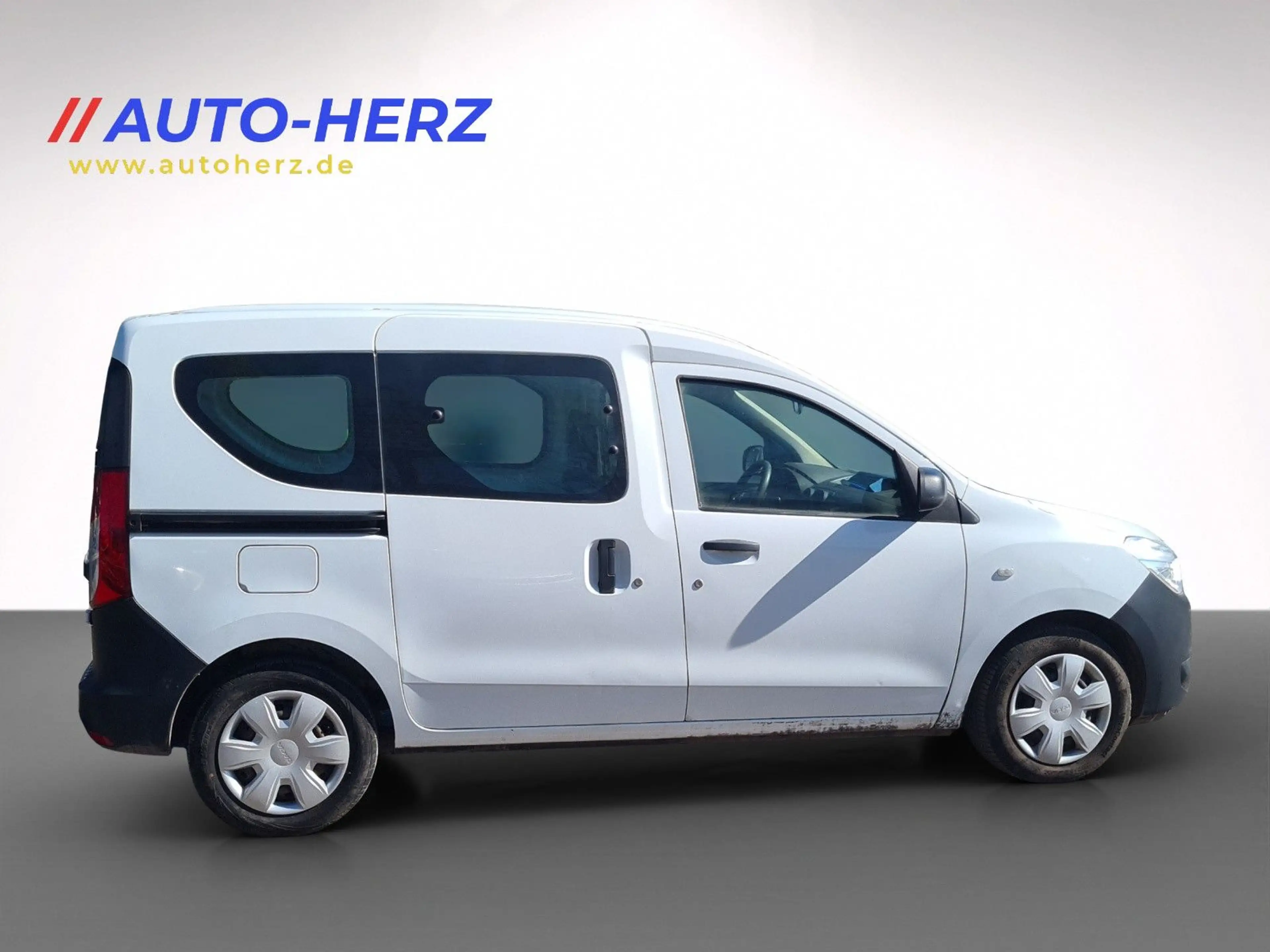 Dacia Dokker *5-Sitze+PDC+Radio+Navi* — photo 8