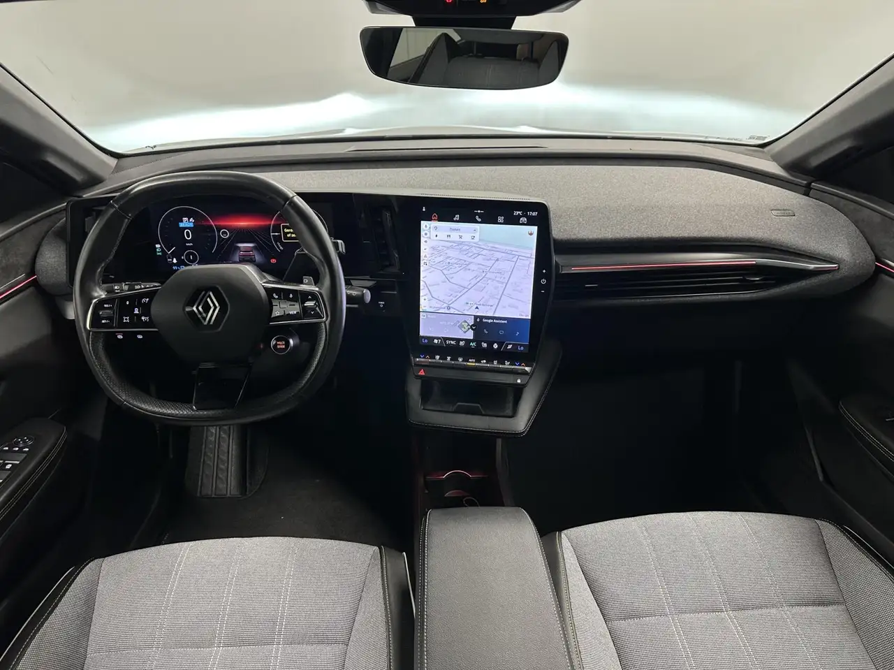 Renault Megane EV60 93% SOH Optimum Charge Techno CAMERA CARPLAY, миниатюра 2