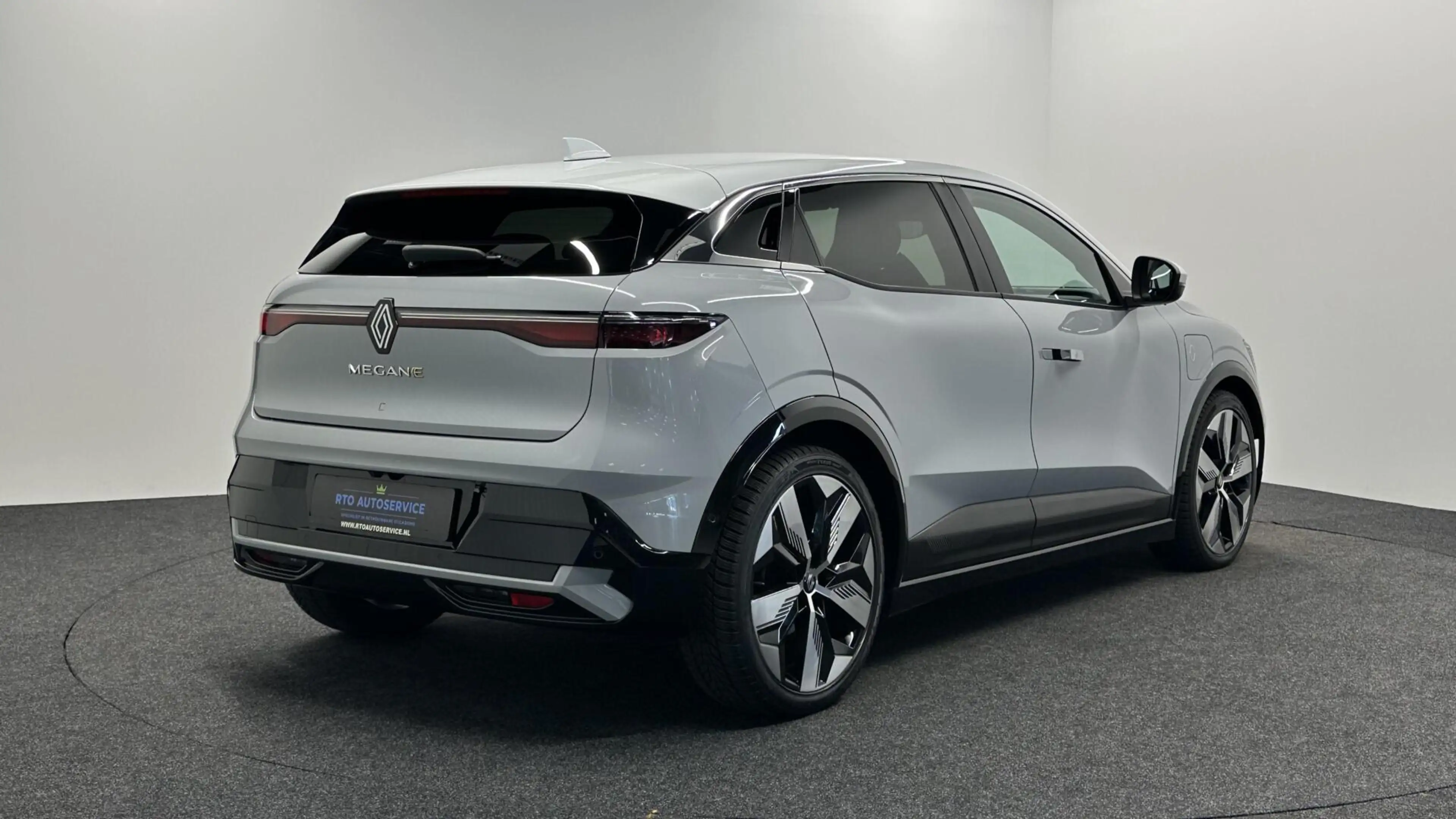 Renault Megane E-Tech EV60 93% SOH Optimum Charge Techno CAMERA CARPLAY — photo 5