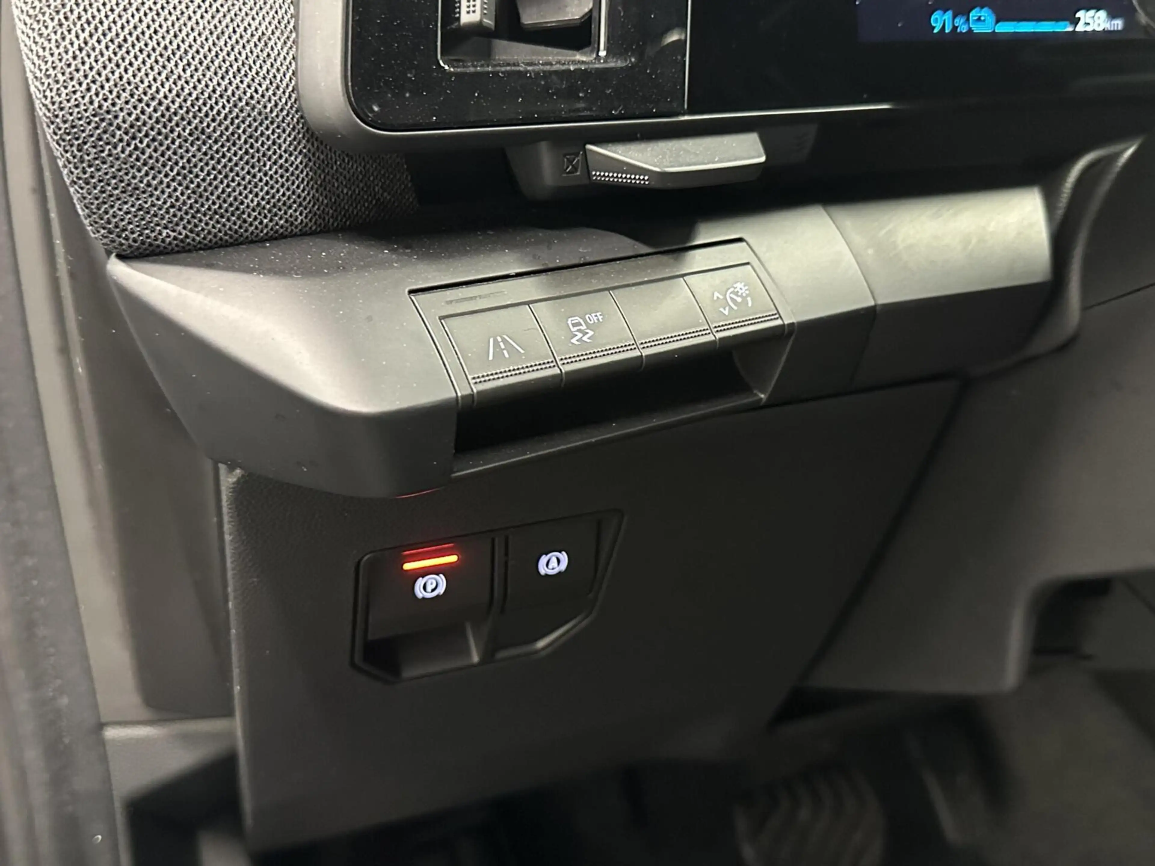 Renault Megane E-Tech EV60 93% SOH Optimum Charge Techno CAMERA CARPLAY — photo 17