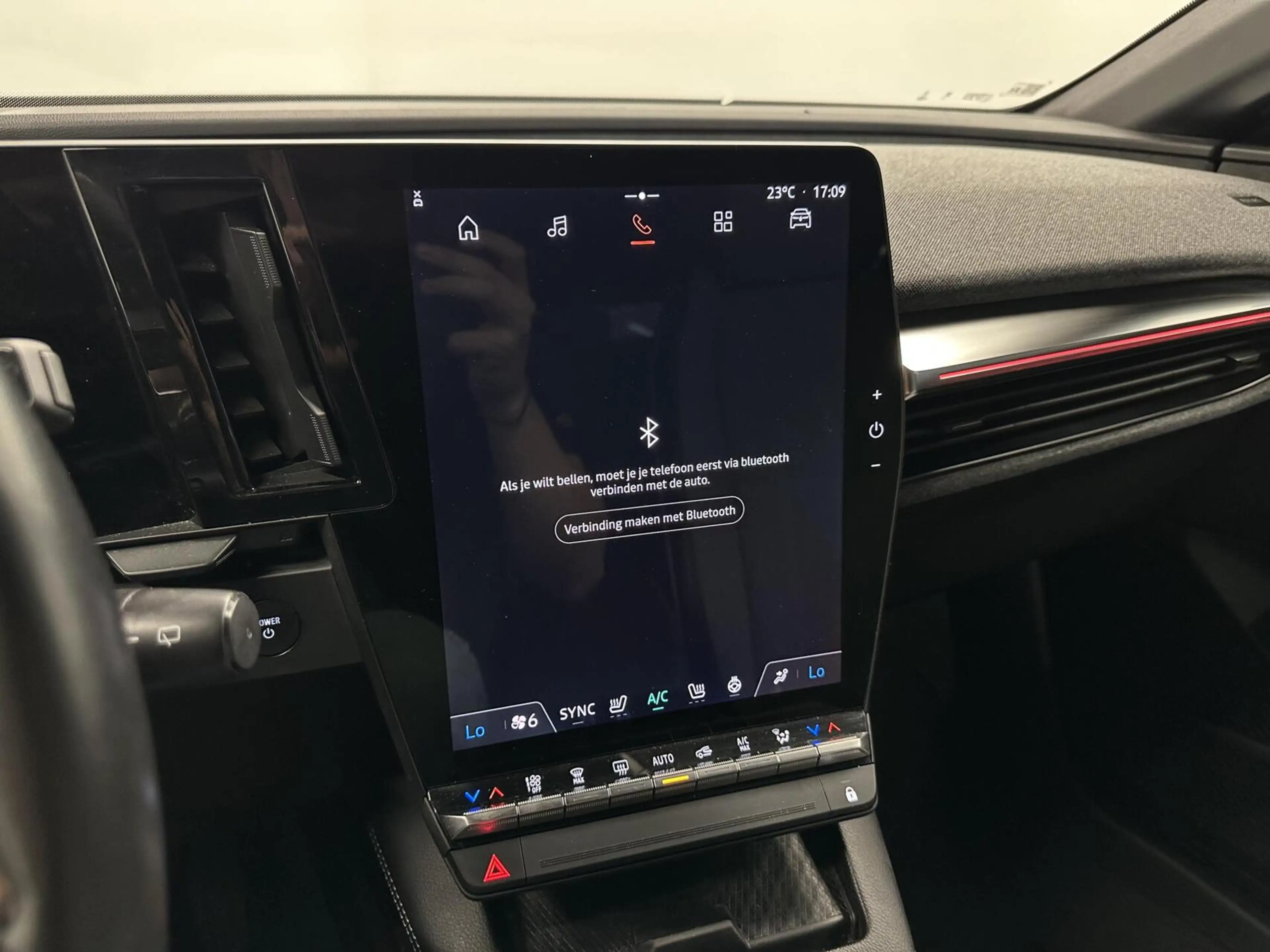 Renault Megane E-Tech EV60 93% SOH Optimum Charge Techno CAMERA CARPLAY — photo 31