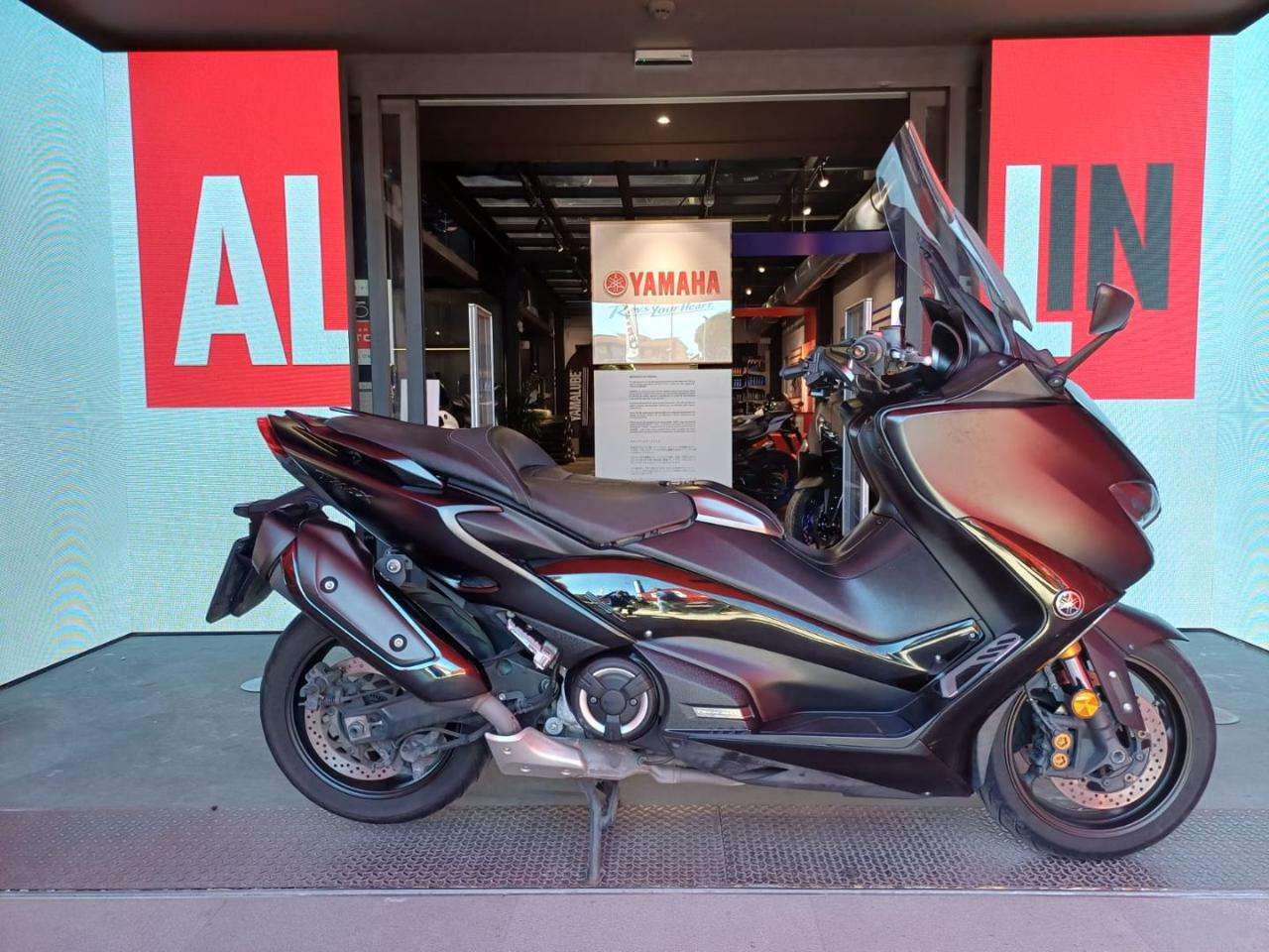 Yamaha TMAX 560 560 my 20