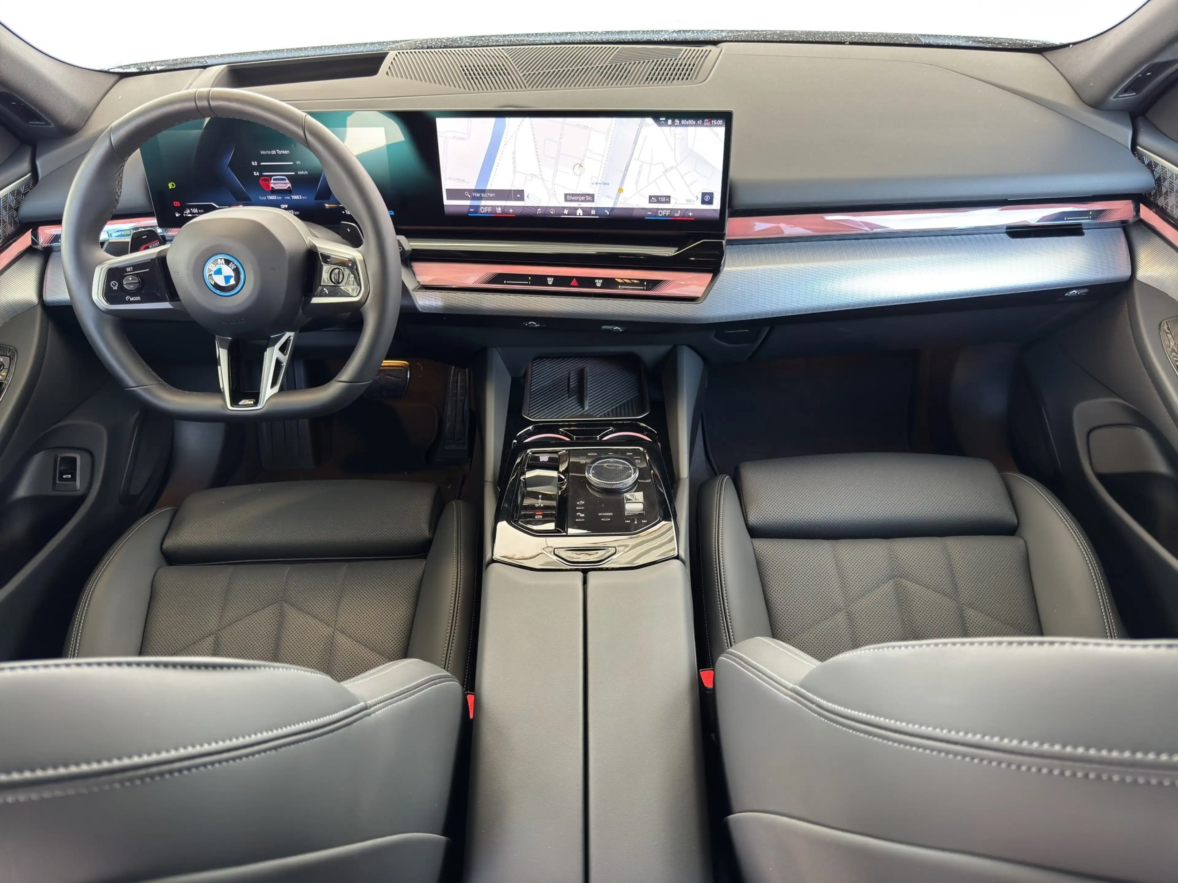 BMW 550 e xDrive Touring M Sportpaket — photo 7