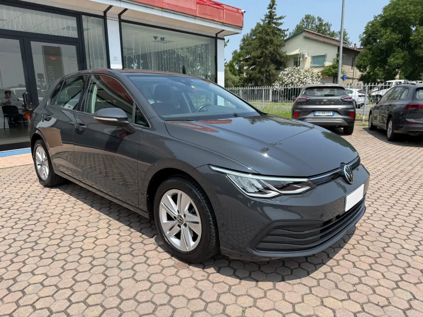 Volkswagen Golf 1.5 TGI DSG Life Grigio - 2