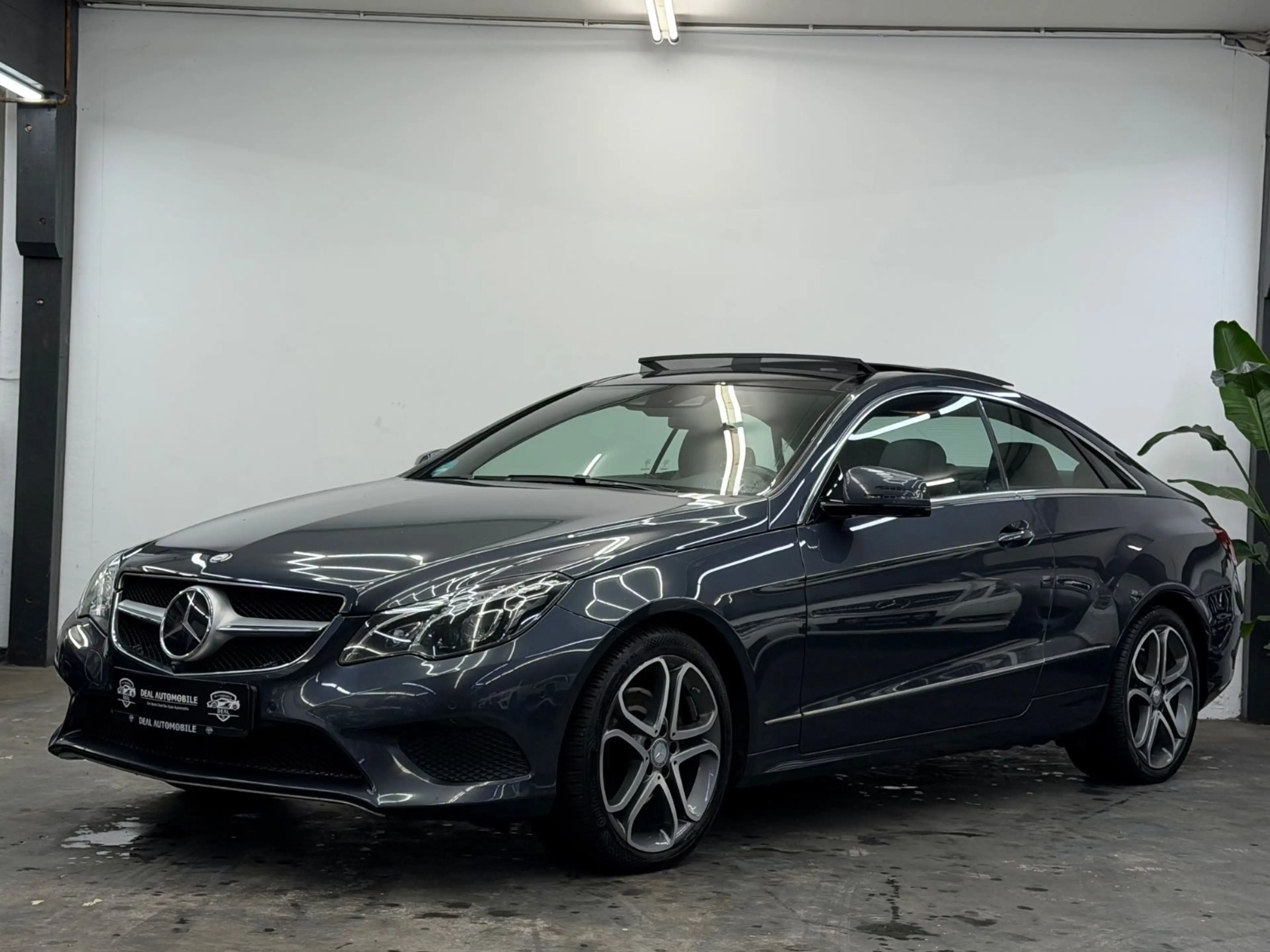 Mercedes-Benz E 350 E Coupe E 350 BlueTec / d
