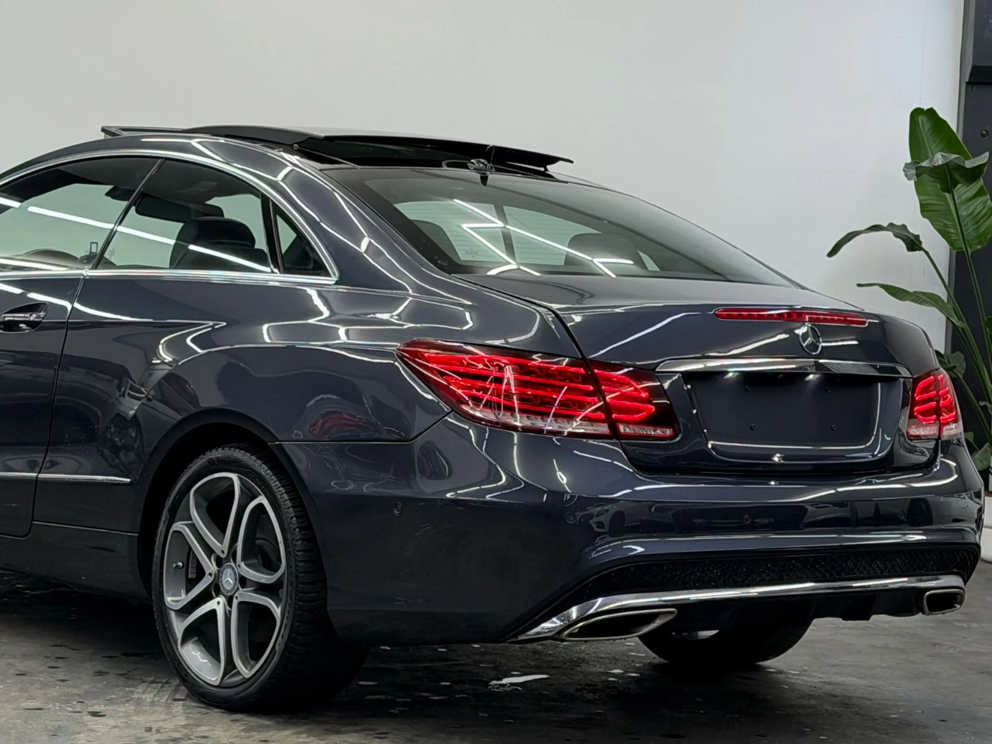 Mercedes-Benz E 350 E Coupe E 350 BlueTec / d — photo 6