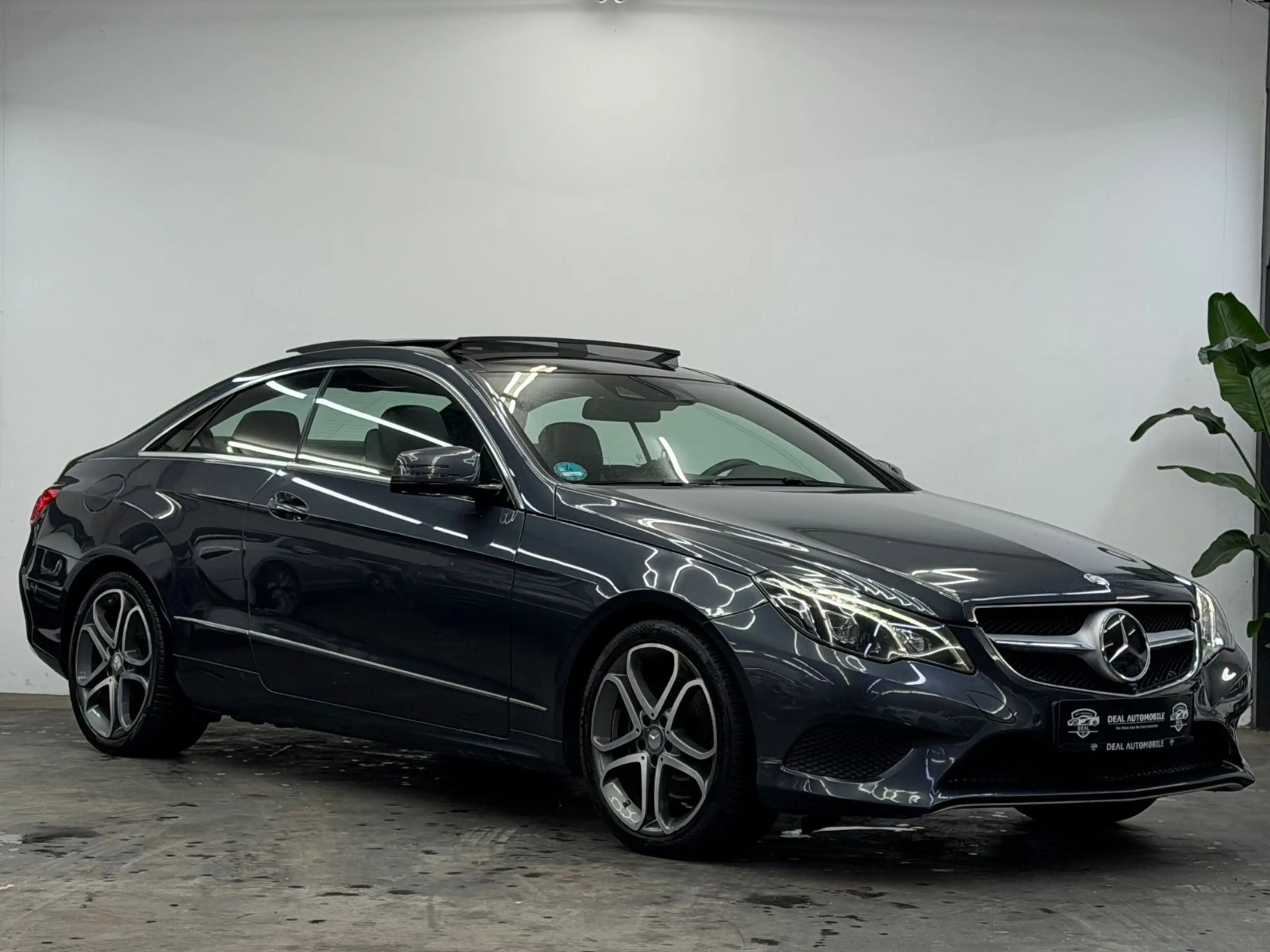 Mercedes-Benz E 350 E Coupe E 350 BlueTec / d — photo 3
